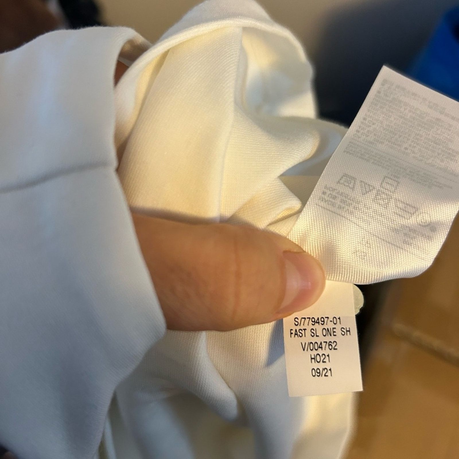 Banana Republic Nwt Banana Republic White One-Shoulder Cami Top Size XS / US 0-2 / IT 36-38 - 4 Thumbnail