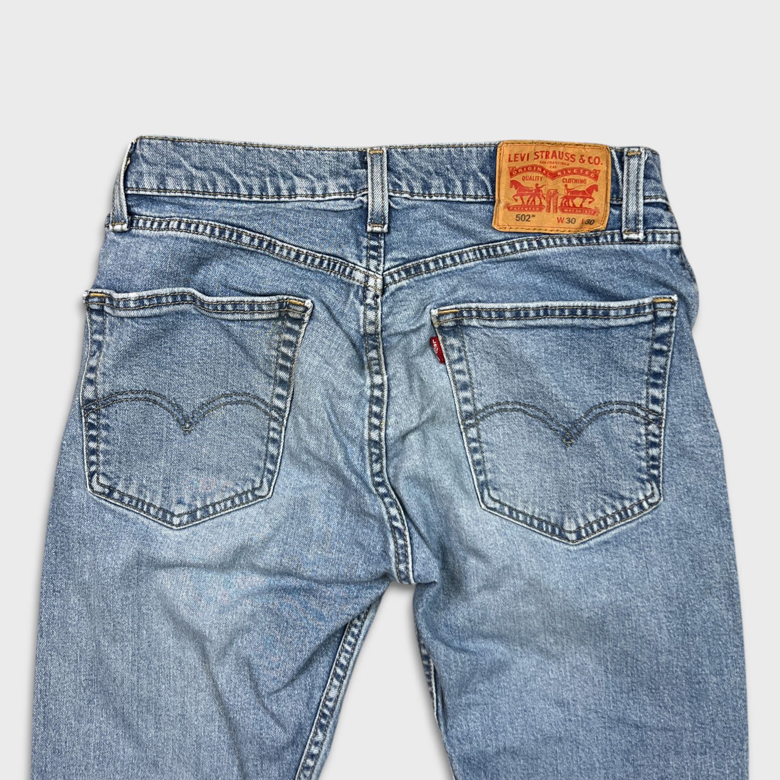 Levi's × Vintage Levi's 502 Jeans 30x30 Regular Taper Fit Faded Denim Pants Size US 30 / EU 46 - 7 Thumbnail