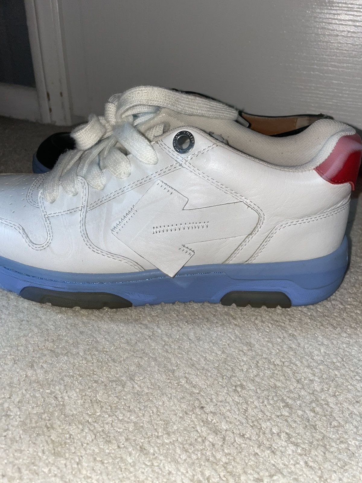 Off-White Off-White Half Half Size US 8 / EU 41 - 2 Thumbnail