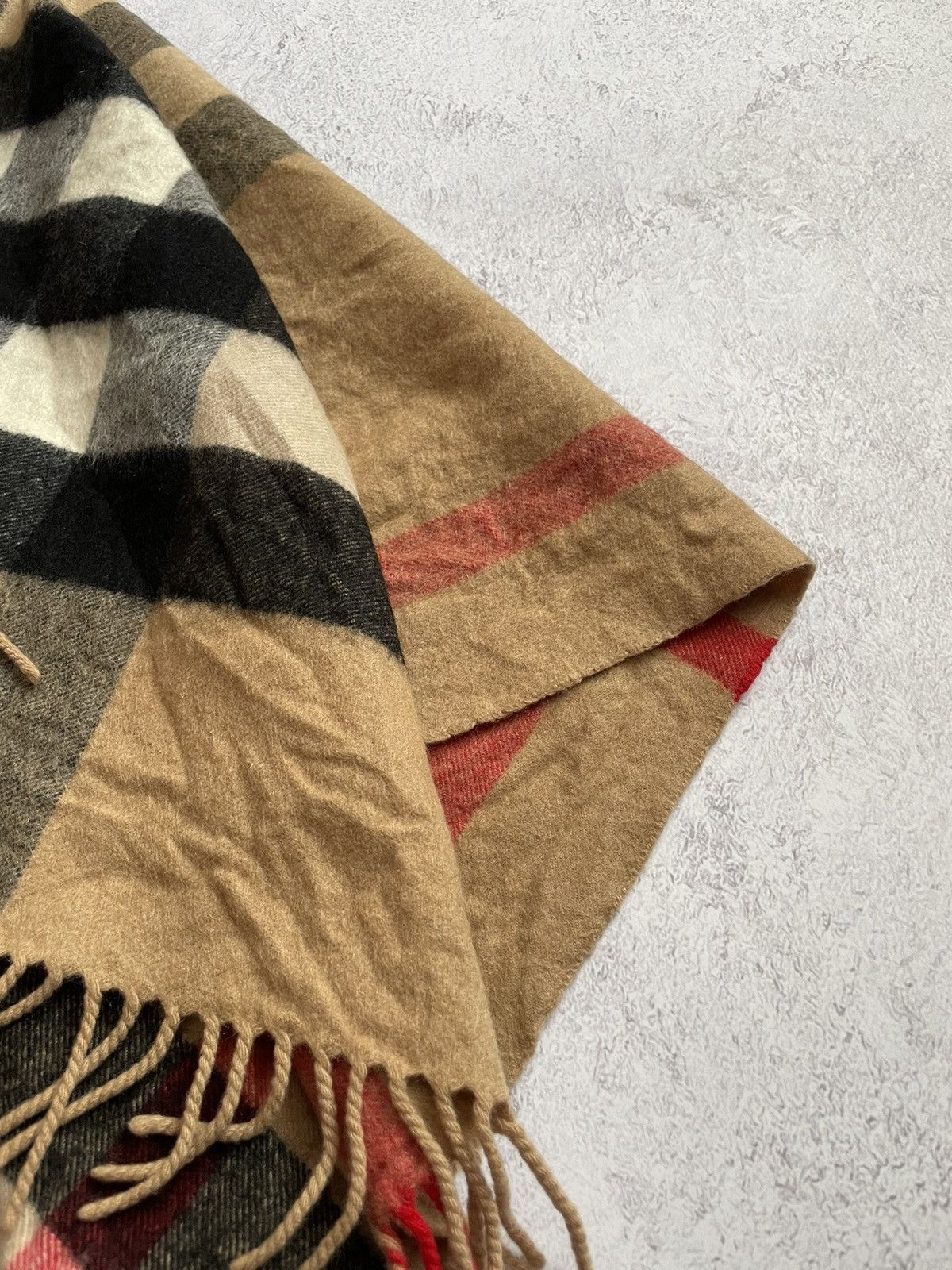 Burberry Cashmere Burberry Cape Luxury Size US L / EU 52-54 / 3 - 5 Thumbnail