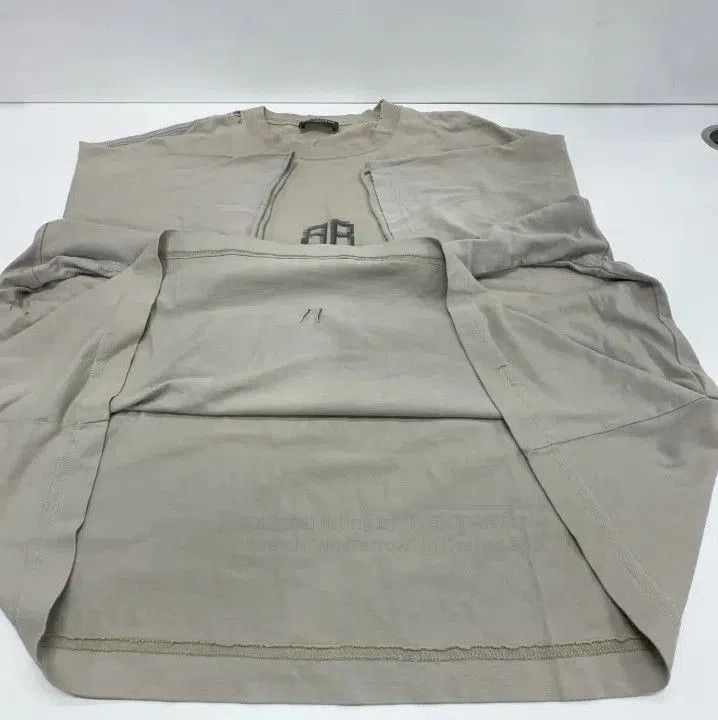 Balenciaga Balenciaga Distressed Logo Short Sleeve T. Size US S / EU 44-46 / 1 - 3 Thumbnail
