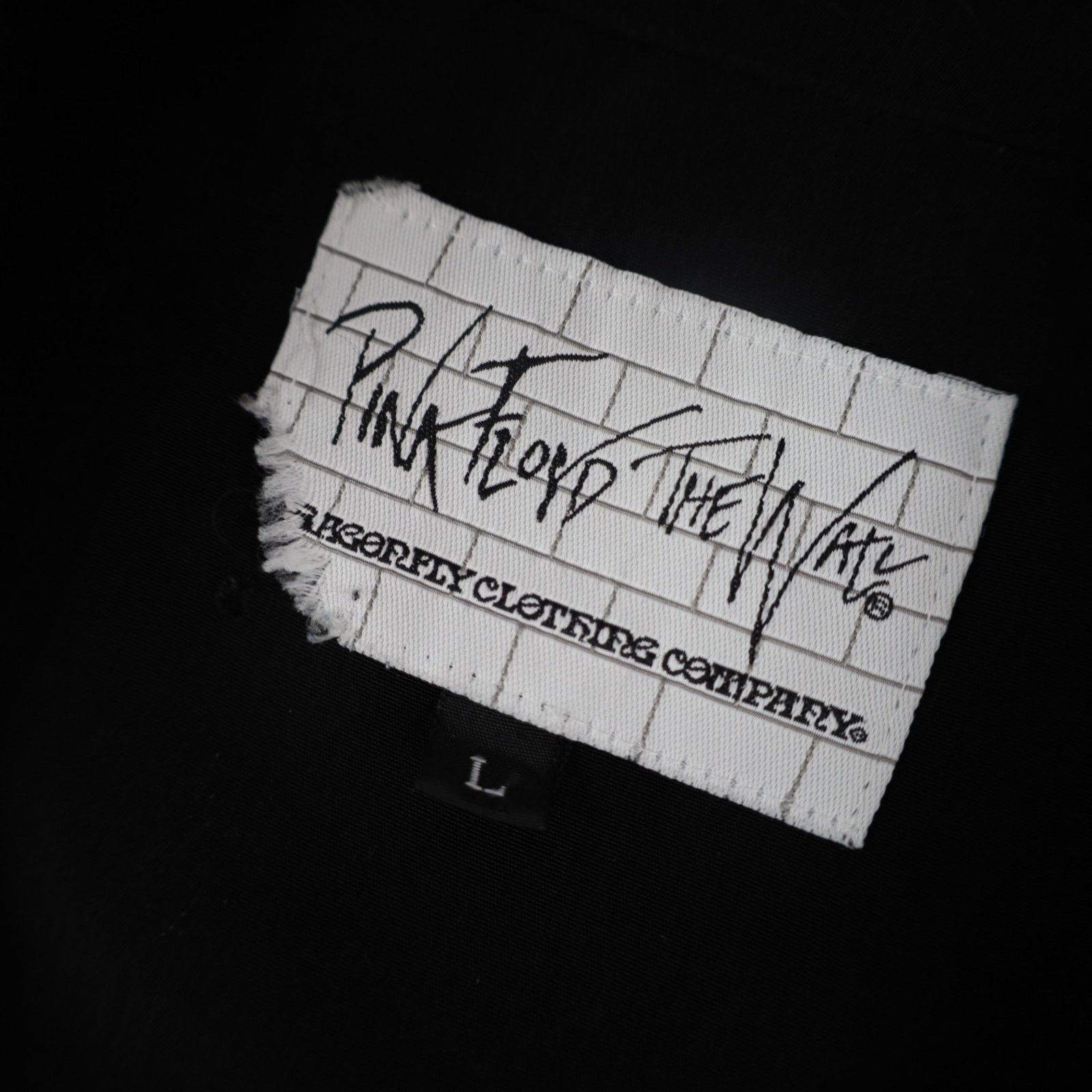 Dragonfly × Pink Floyd × Vintage VTG Y2k Dragonfly Pink Floyd The Wall Button Up Tour Shirt Size US L / EU 52-54 / 3 - 7 Thumbnail