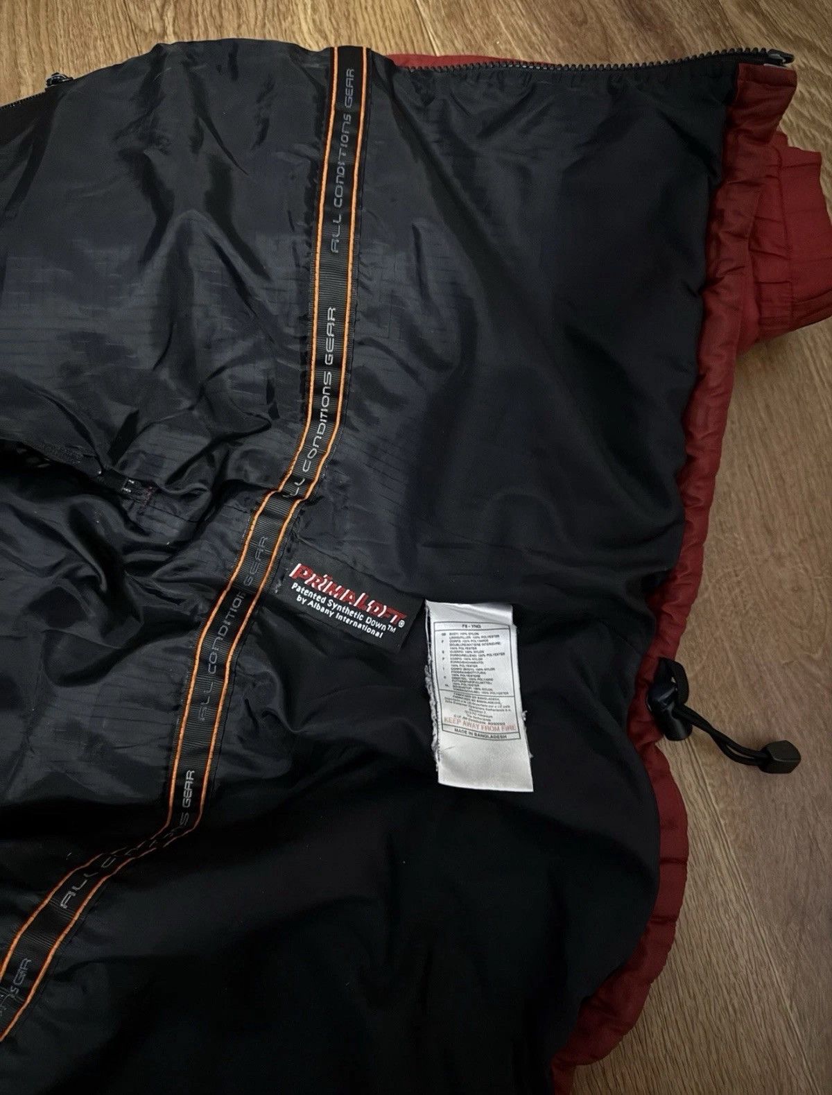 Nike ACG Vintage Nike ACG Puffer Jacket Thermal Level 2 Embroidered Size US M / EU 48-50 / 2 - 8 Thumbnail