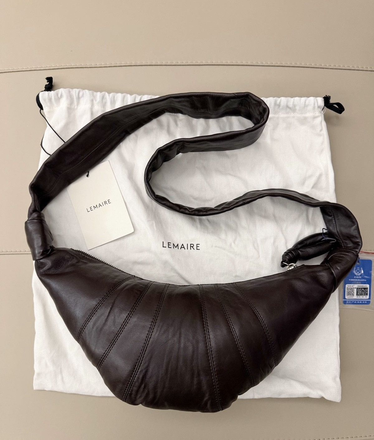 Lemaire Lemaire small deep chocolate lambskin croissant bag Size ONE SIZE - 2 Thumbnail