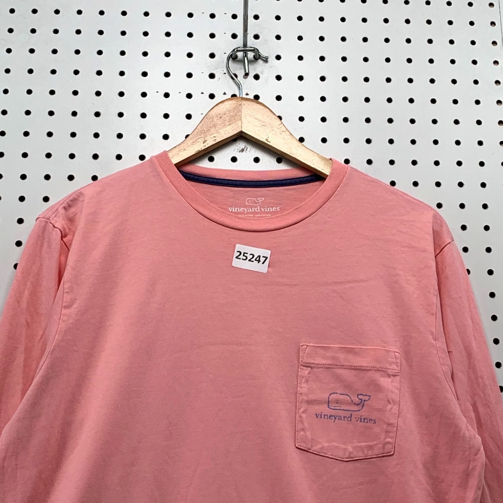 Vineyard Vines Vineyard Vines Pocket Shirt Pink Long Sleeve Whale Logo Adult Small Mens Shirt Size US S / EU 44-46 / 1 - 7 Thumbnail