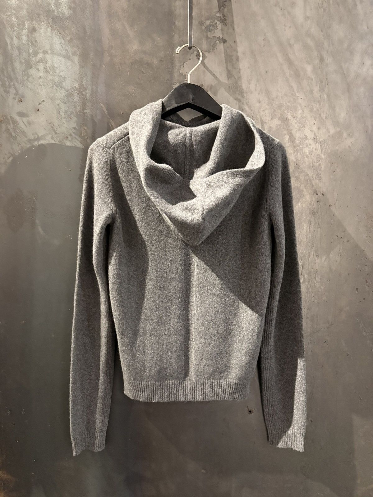 Rick Owens RICK OWENS GREY KNIT HOODIE Size S / US 4 / IT 40 - 2 Thumbnail