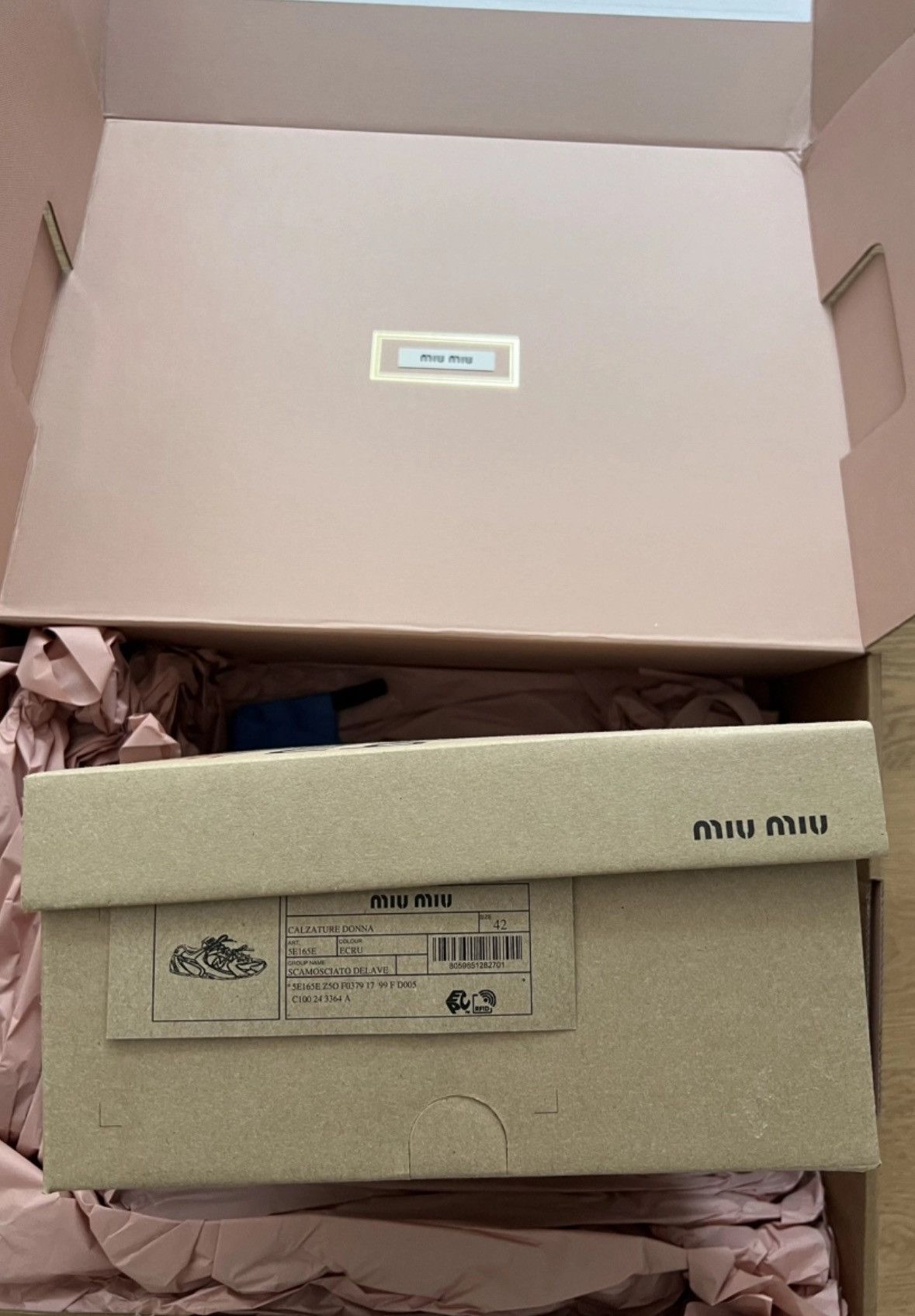 Miu Miu × New Balance Miu Miu New Balance 530 SL Ecru Size US 12 / IT 42 - 10 Thumbnail