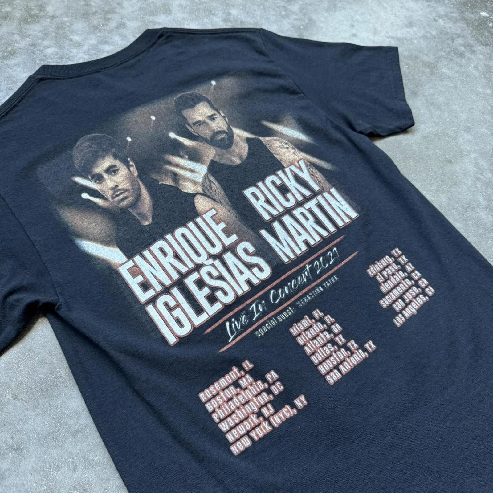 Other Enrique Iglesias x Ricky Martin Tour Rap Tee Style T-Shirt Size US S / EU 44-46 / 1 - 4 Thumbnail