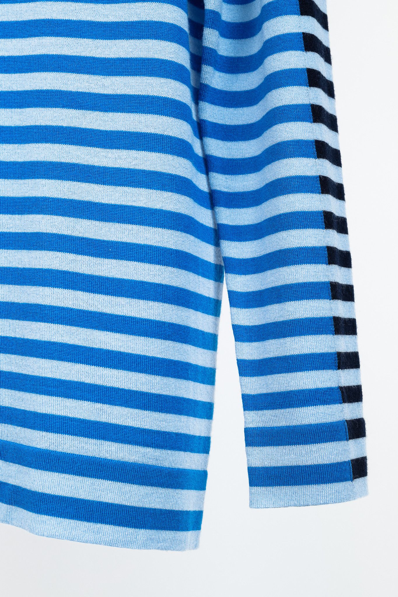 Akris Akris Punto Blue Striped Wool Sweater Size L / US 10 / IT 46 - 6 Thumbnail