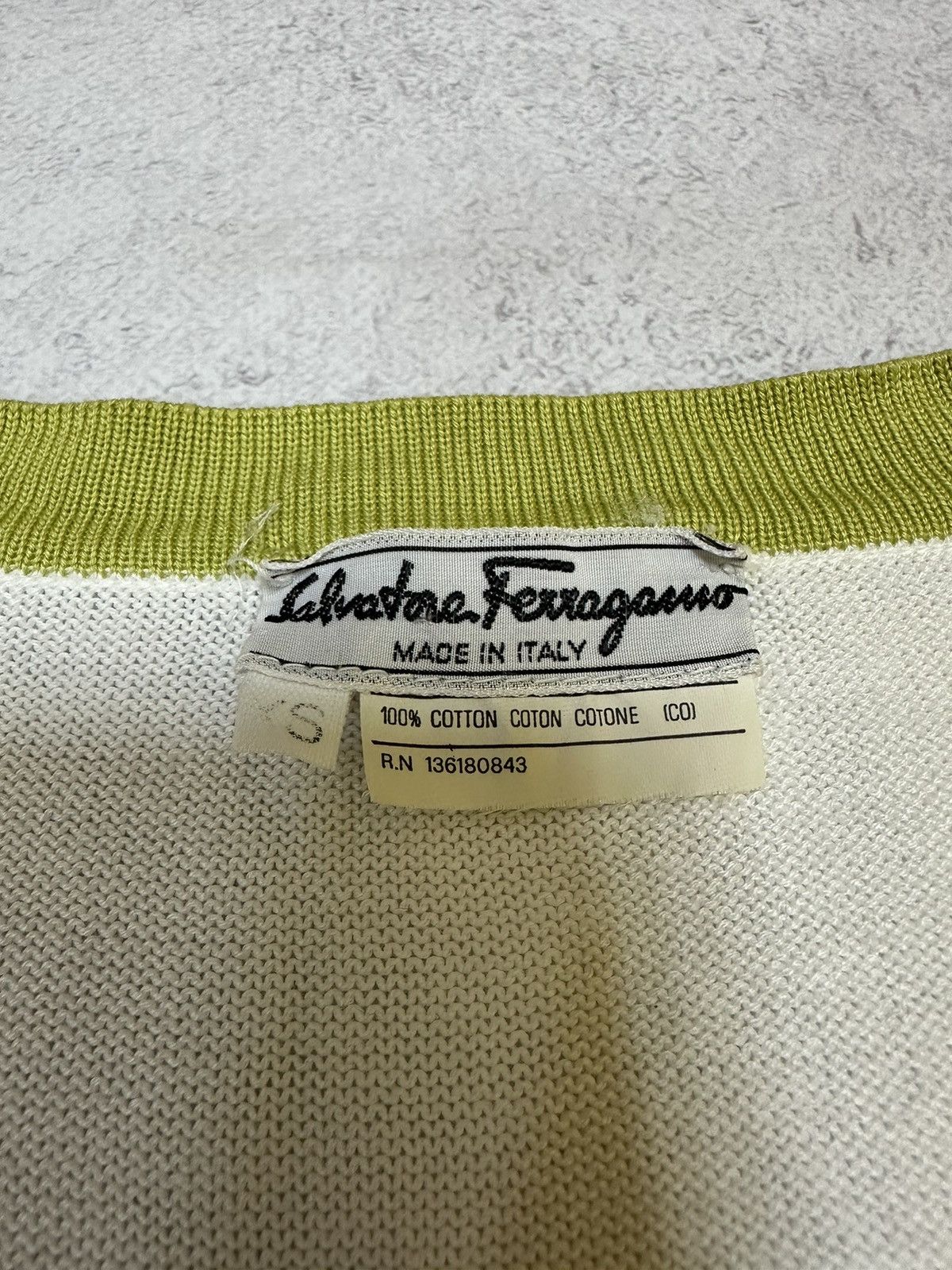 Salvatore Ferragamo T-shirt Short Sleeve Salvatore Ferragamo size XS Italy Size XS / US 0-2 / IT 36-38 - 9 Thumbnail