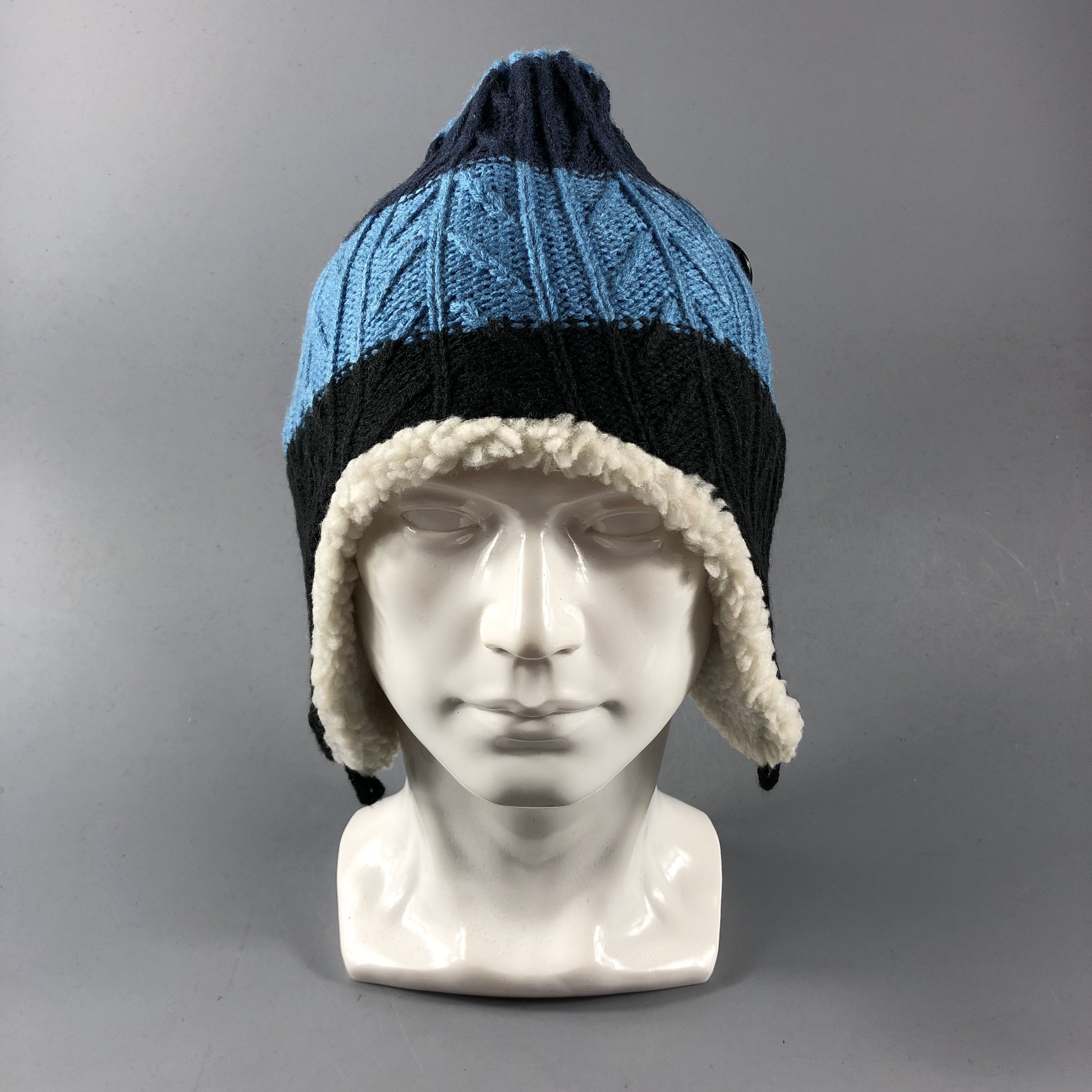 Vintage Ushanka Cable Knit Earflap Beanie Snowcap Snow Hat B770 Size ONE SIZE - 1 Thumbnail