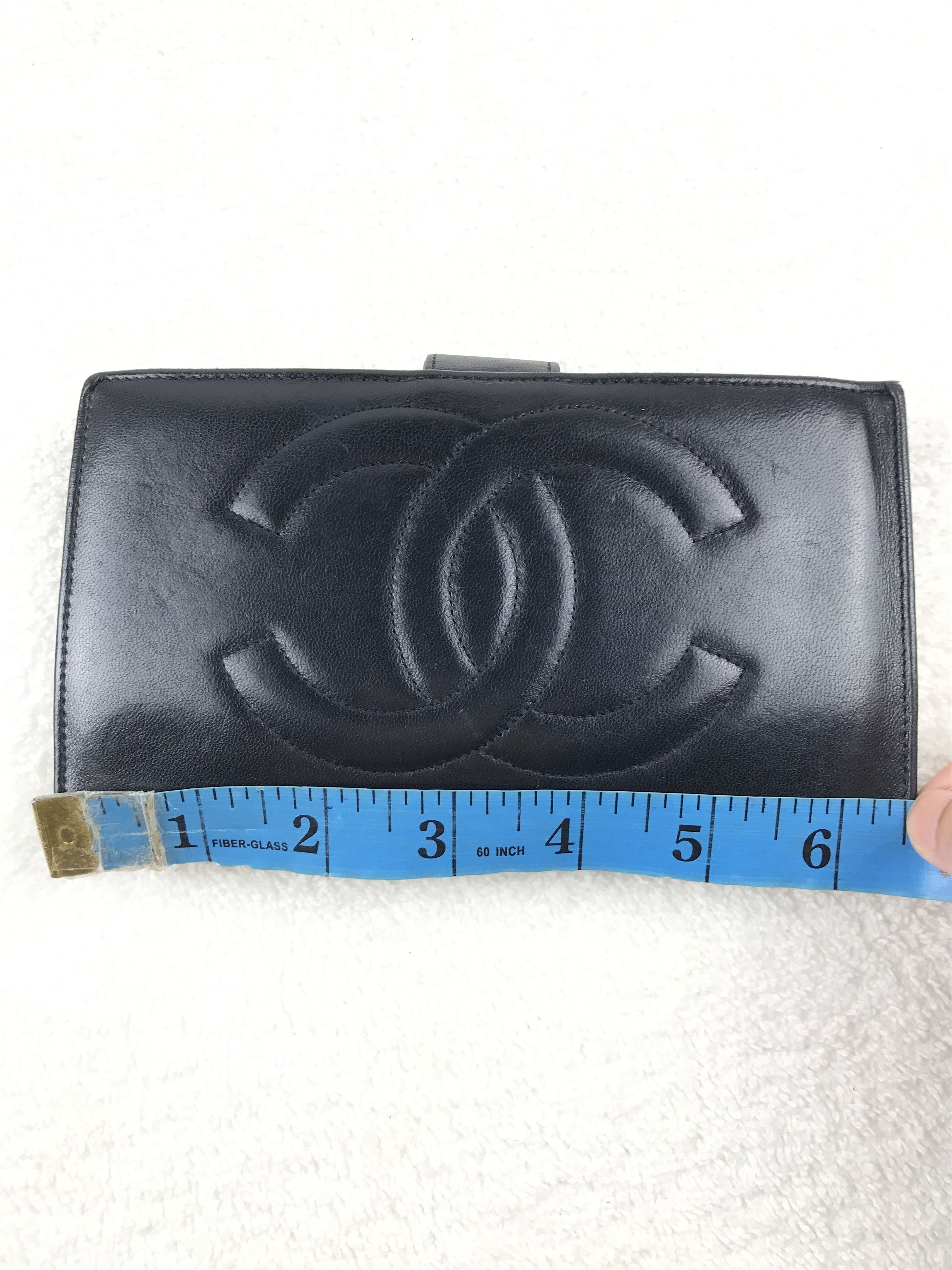 Chanel × Vintage Chanel Classic Black Lambskin Big CC Logo Bifold Long Wallet Size ONE SIZE - 22 Thumbnail
