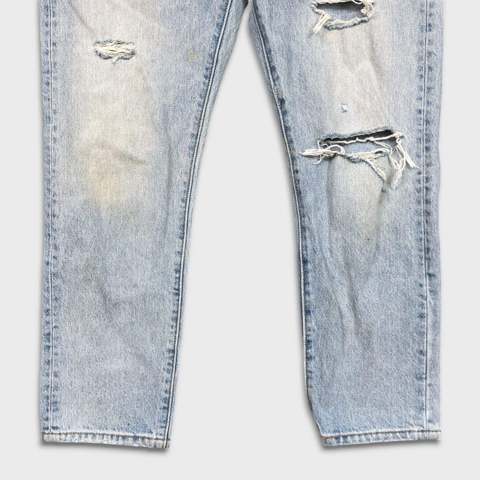 Levi's × Vintage Levi's 501 T Jeans 31x28 Taper Fit Distressed Denim Pants Size US 34 / EU 50 - 4 Thumbnail