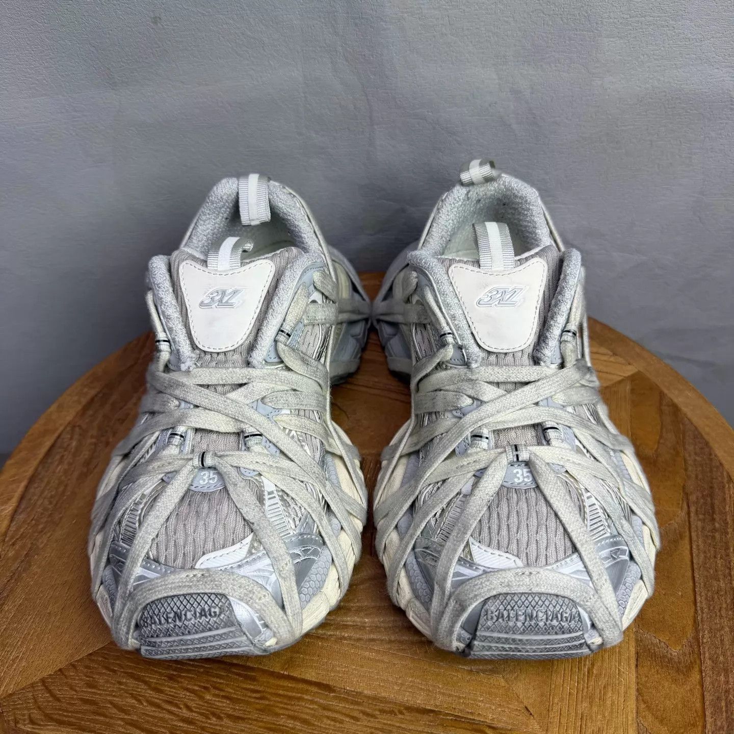 Balenciaga Balenciaga 24SS distressed laced dad shoes gray 35 Size US 5 / IT 35 - 9 Thumbnail