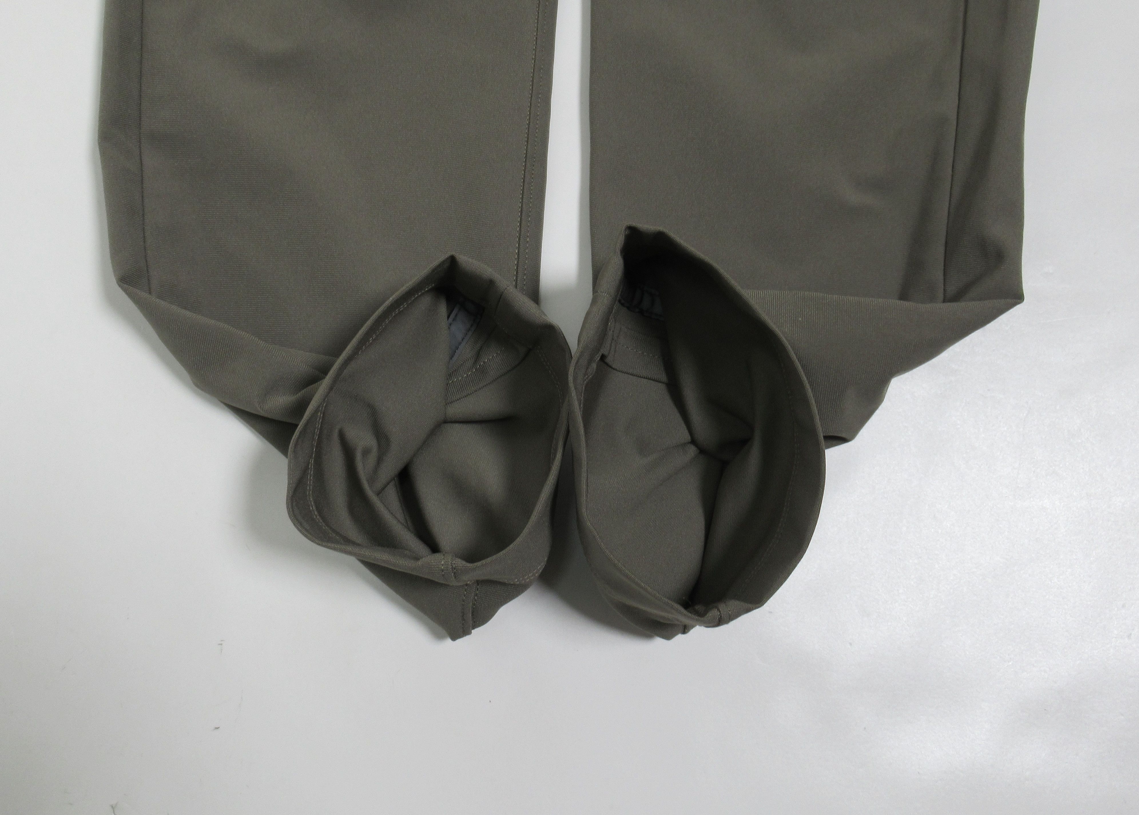 Lululemon Lululemon Men's Commission Pant Slim *Warpstreme 32" Nomad Size US 28 / EU 44 - 4 Thumbnail
