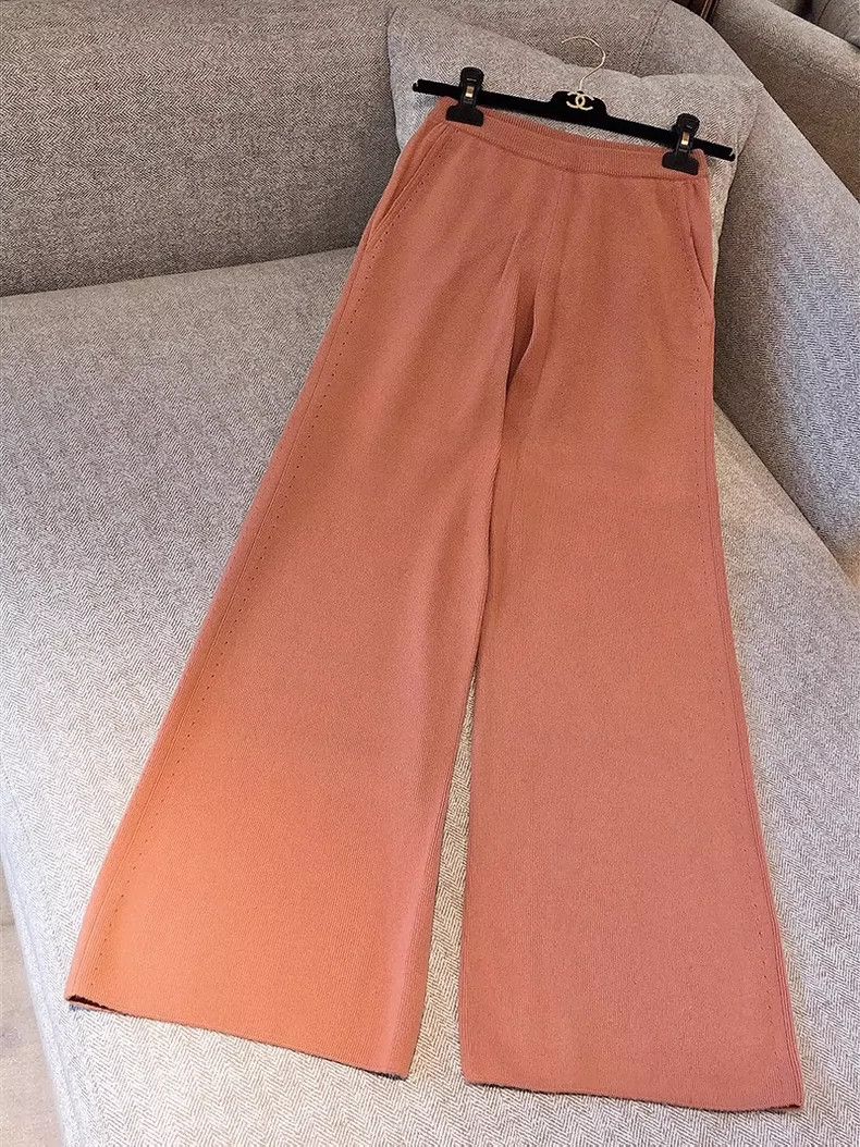 Loro Piana LORO PIANA Small cashmere knit wide leg pants Size 25" / US 0 / IT 36 - 1 Thumbnail