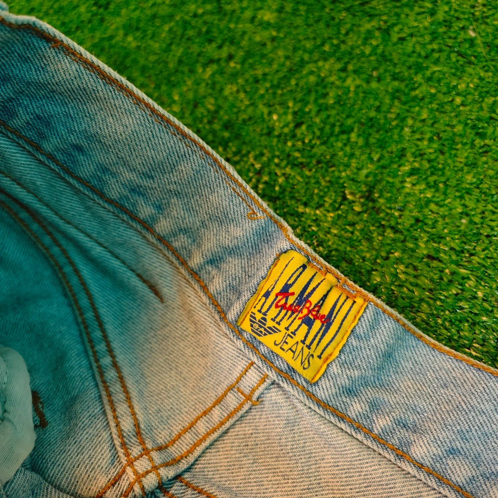 Emporio Armani Vintage Armani Jeans Mens 32 slim straight button pants 90s Size US 32 / EU 48 - 7 Thumbnail
