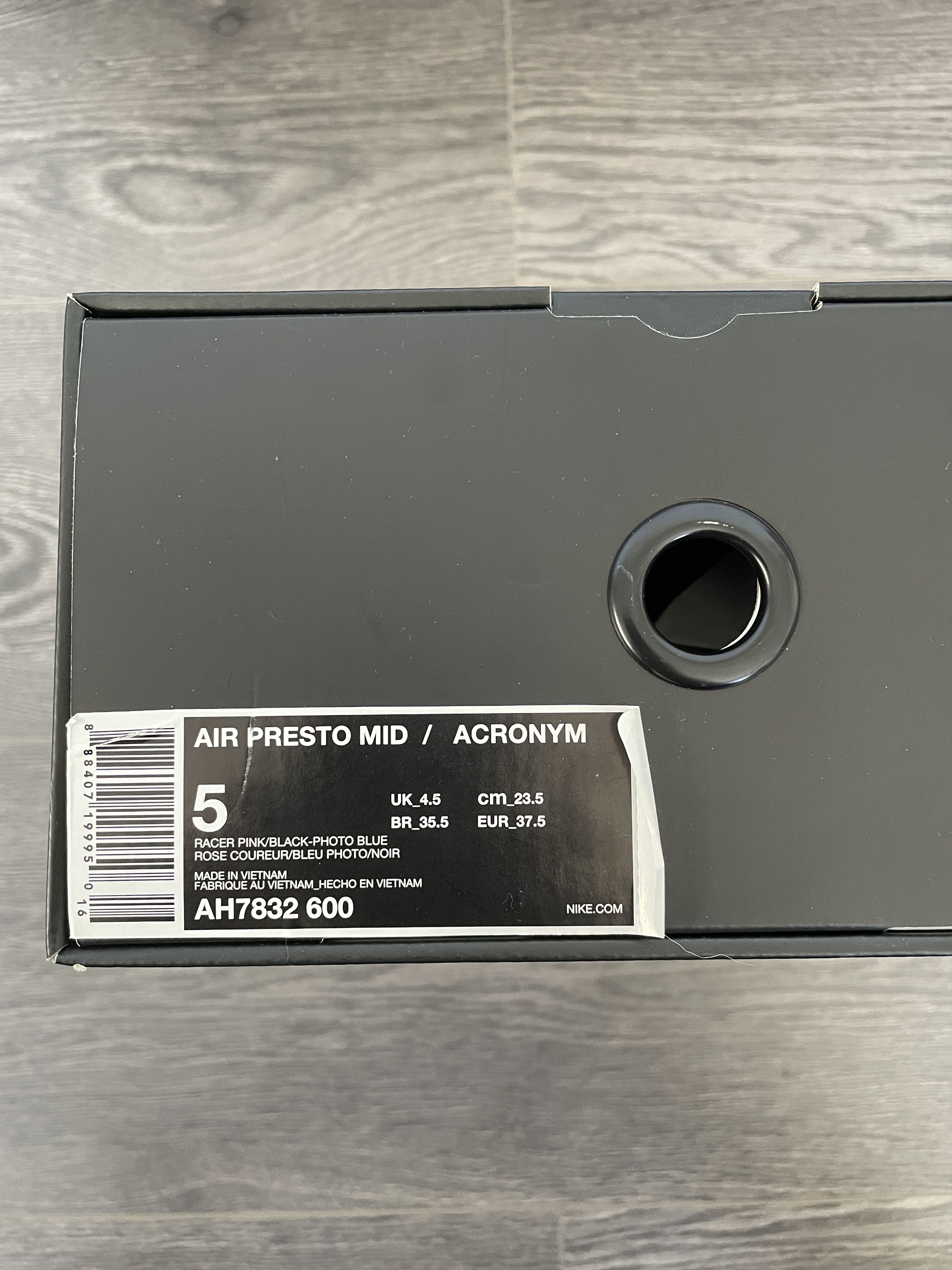 Acronym × Nike Nike Presto x Acronym Size US 5 / EU 37 - 7 Thumbnail
