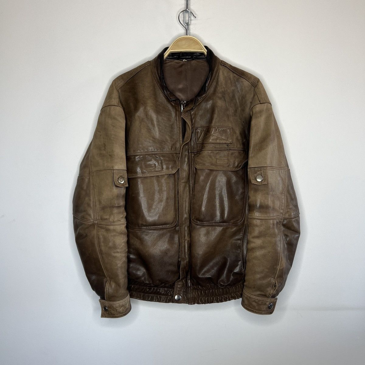 Vintage Vintage Genuine Leather Brown Jacket Flight Bomber 90s Size US M / EU 48-50 / 2 - 1 Thumbnail