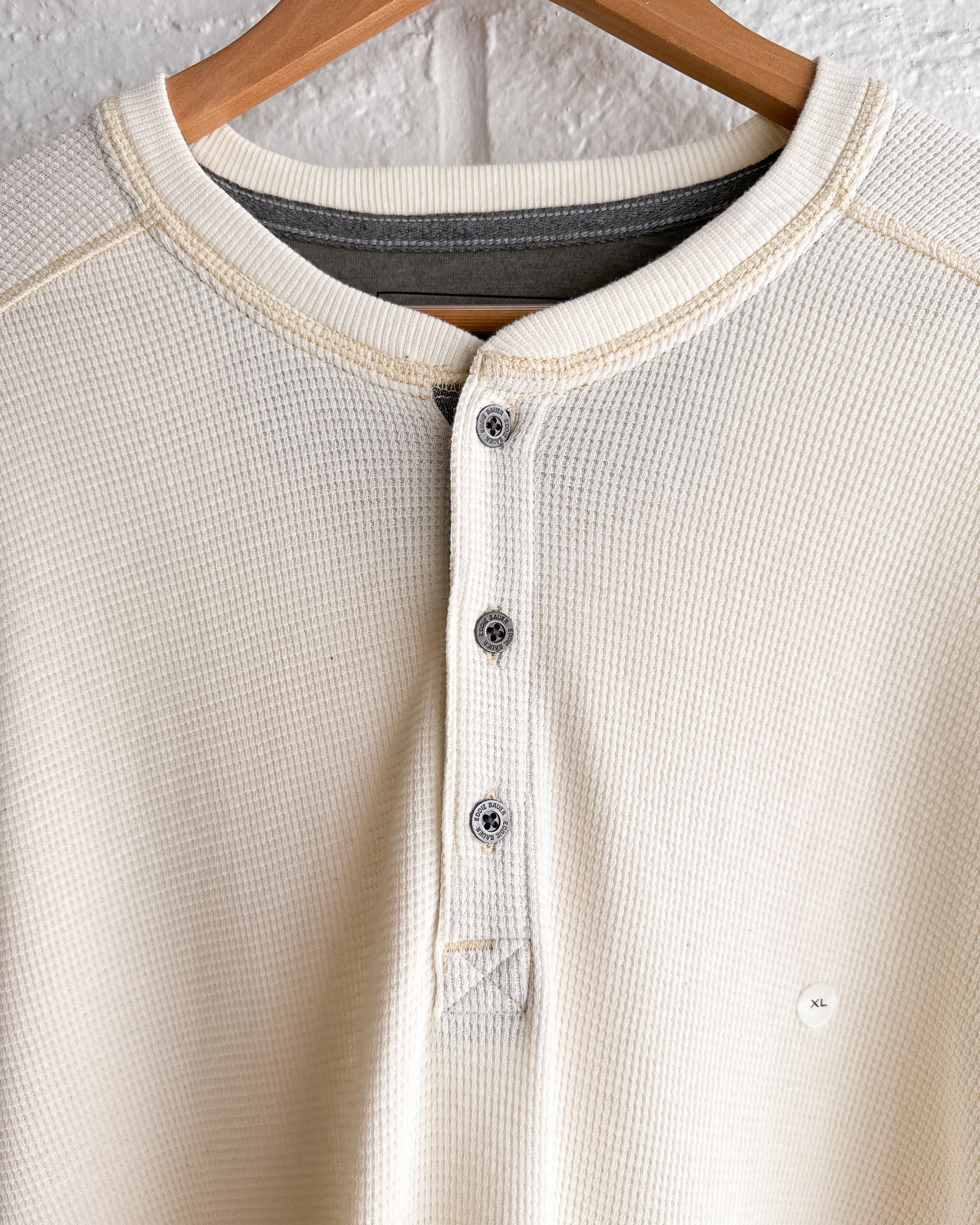 Eddie Bauer Eddie Bauer Thermal Waffle Knit Shirt Henley Collar Men's XL Size US XL / EU 56 / 4 - 2 Thumbnail