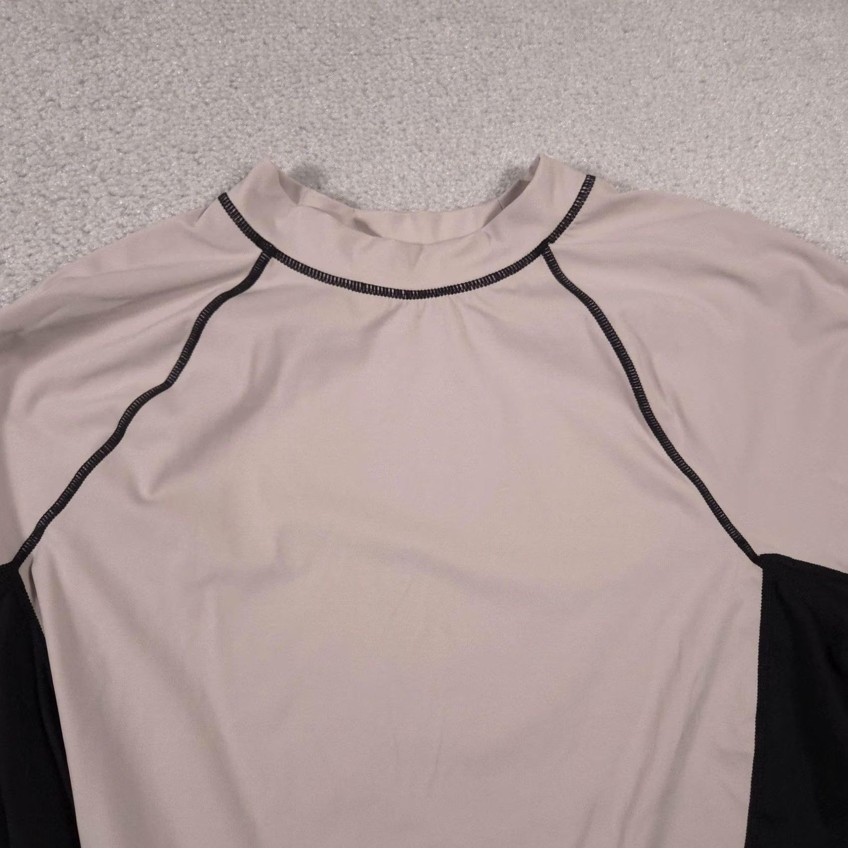Fabletics Fabletics Shirt Womens 3X Tan Black Colorblock Long Sleeve Mock Neck Athletic Shirt Cropped Nylon Polyester Pullover Gym & Training Womens Size XXL / US 16-18 / IT 52-54 - 2 Thumbnail