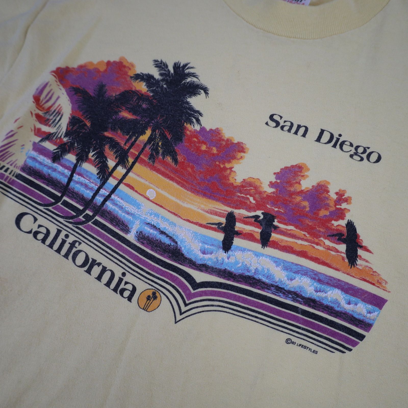 Vintage Vintage '82 San Diego California Graphic Tourist T Shirt Size US M / EU 48-50 / 2 - 4 Thumbnail