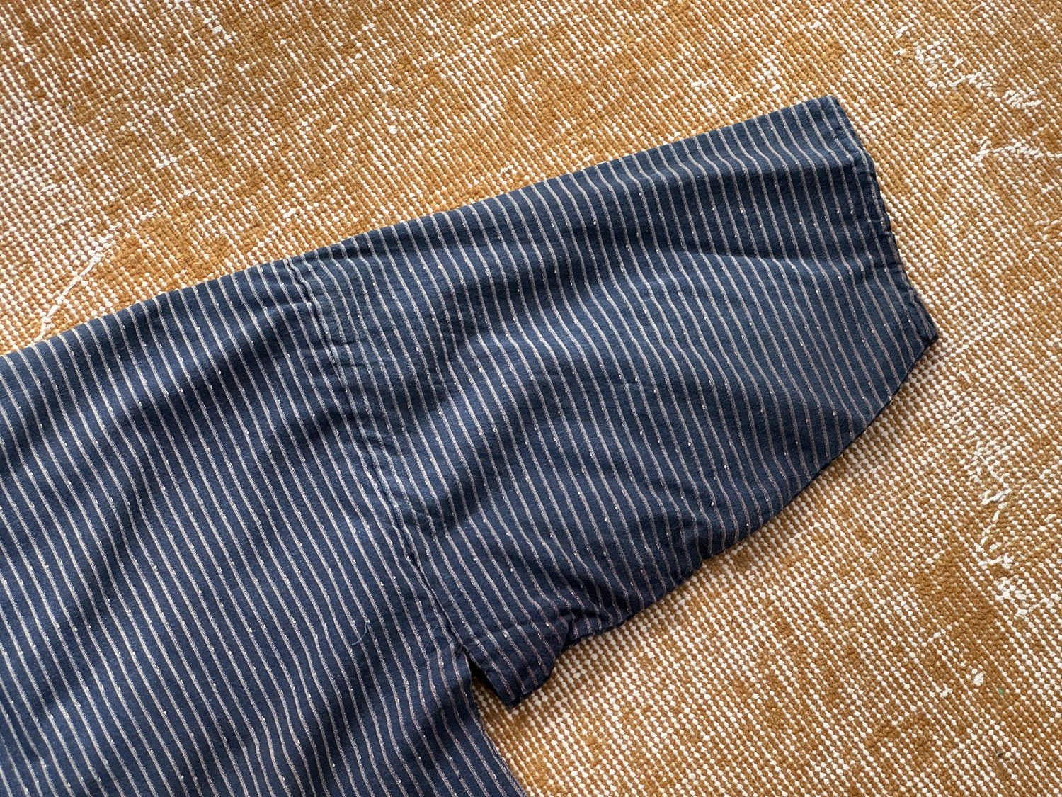 Vintage Vintage Japanese Mid-sleeved Kimono Hanten Striped Indigo Size US S / EU 44-46 / 1 - 7 Thumbnail