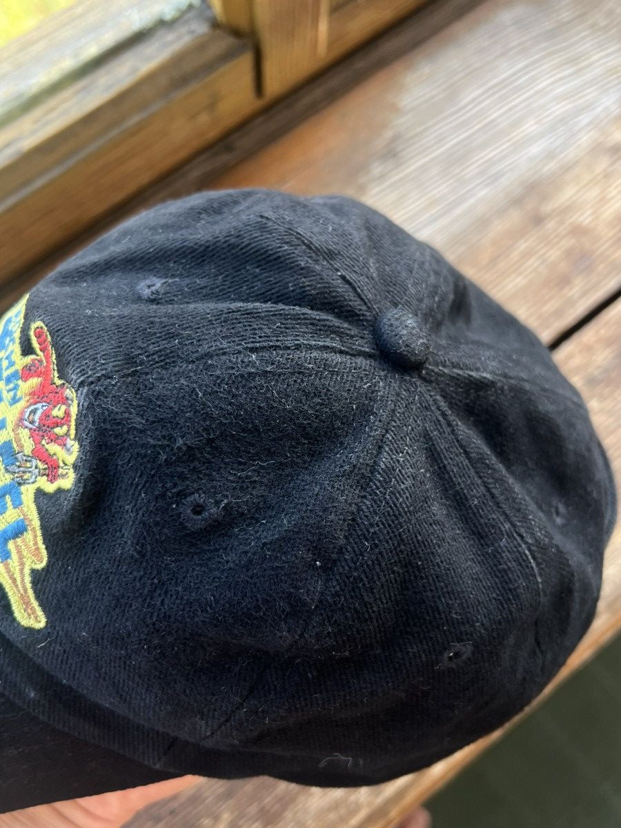 Vintage Vintage 90s Hat Kuchen Teufel Hunden Graphic Cap Black Size ONE SIZE - 9 Thumbnail