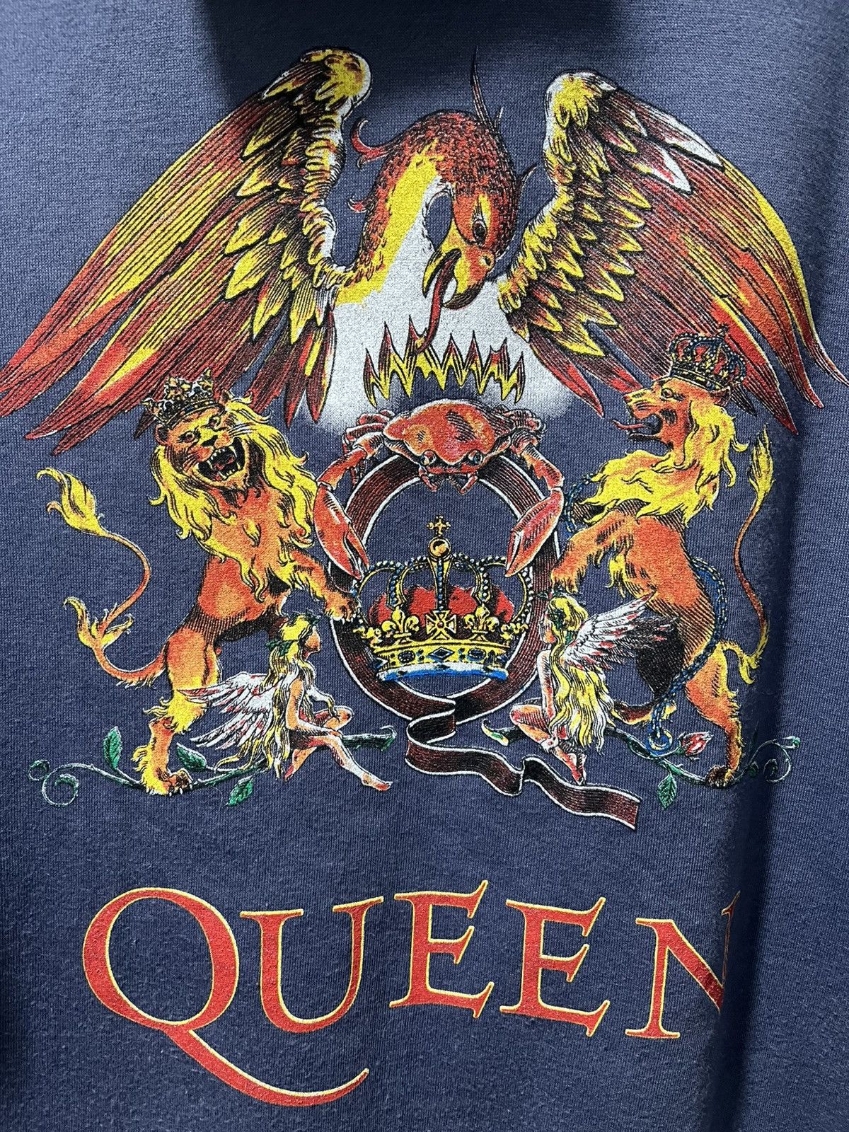 Band Tees × Vintage Vintage Queen Classic Crest Official Merch Hoodie Size US M / EU 48-50 / 2 - 3 Thumbnail