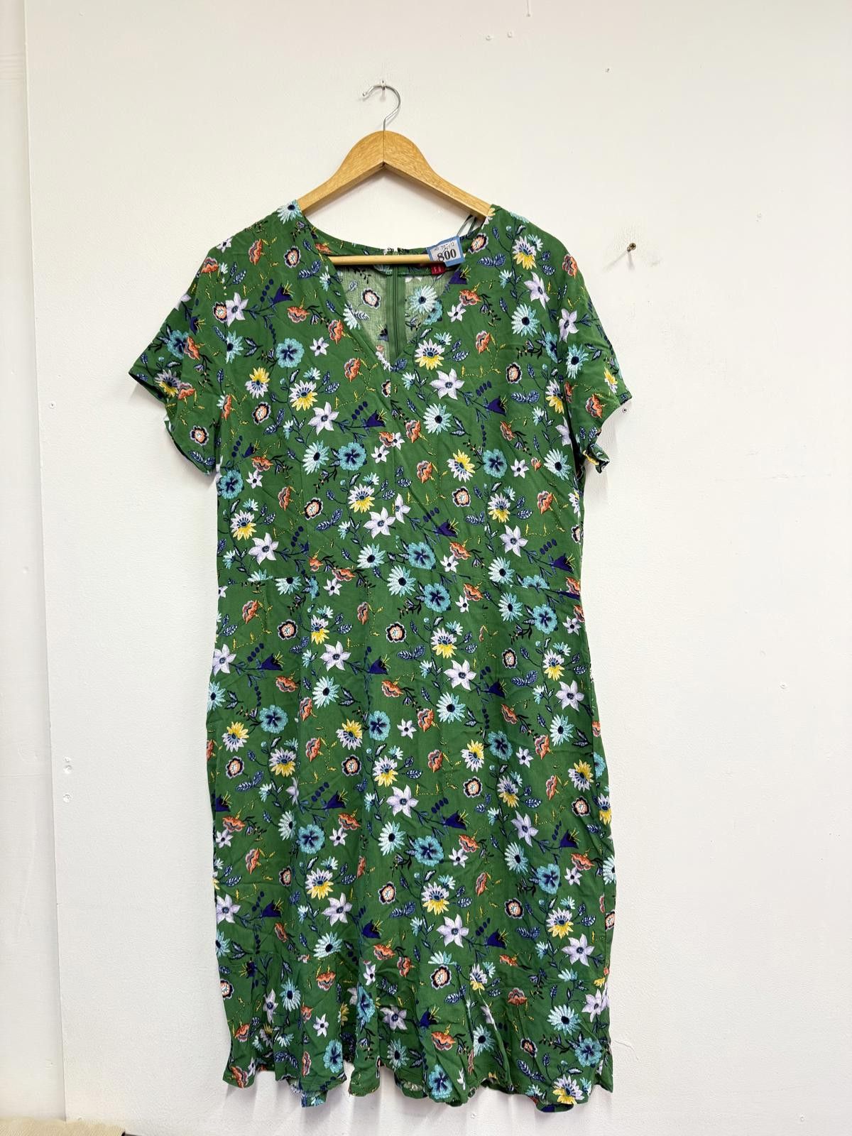 Joe Browns Joe Browns Green Floral Print Dress UK Size 18 Size XL / US 12-14 / IT 48-50 - 1 Thumbnail