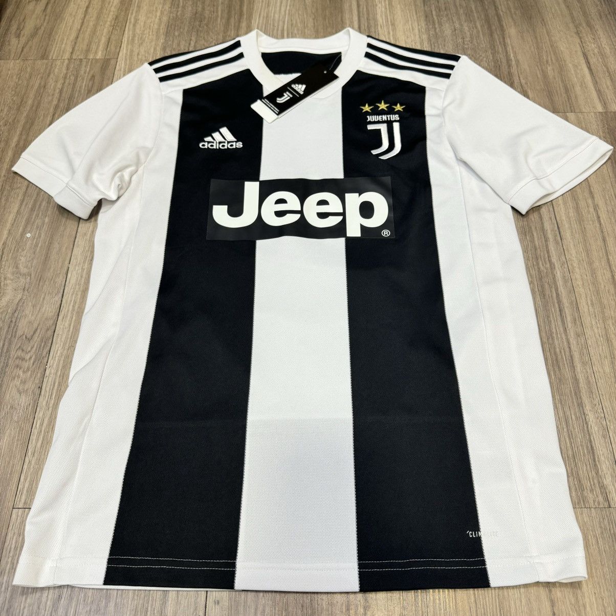 Adidas Juventus 18/19 home shirt #10 Dybala (Bnwt) Size US S / EU 44-46 / 1 - 1 Thumbnail