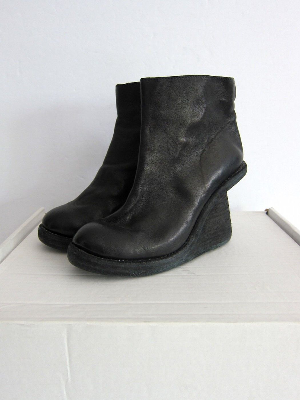 image of Guidi 6006 Shoes in Black, Women's (Size 7.5)