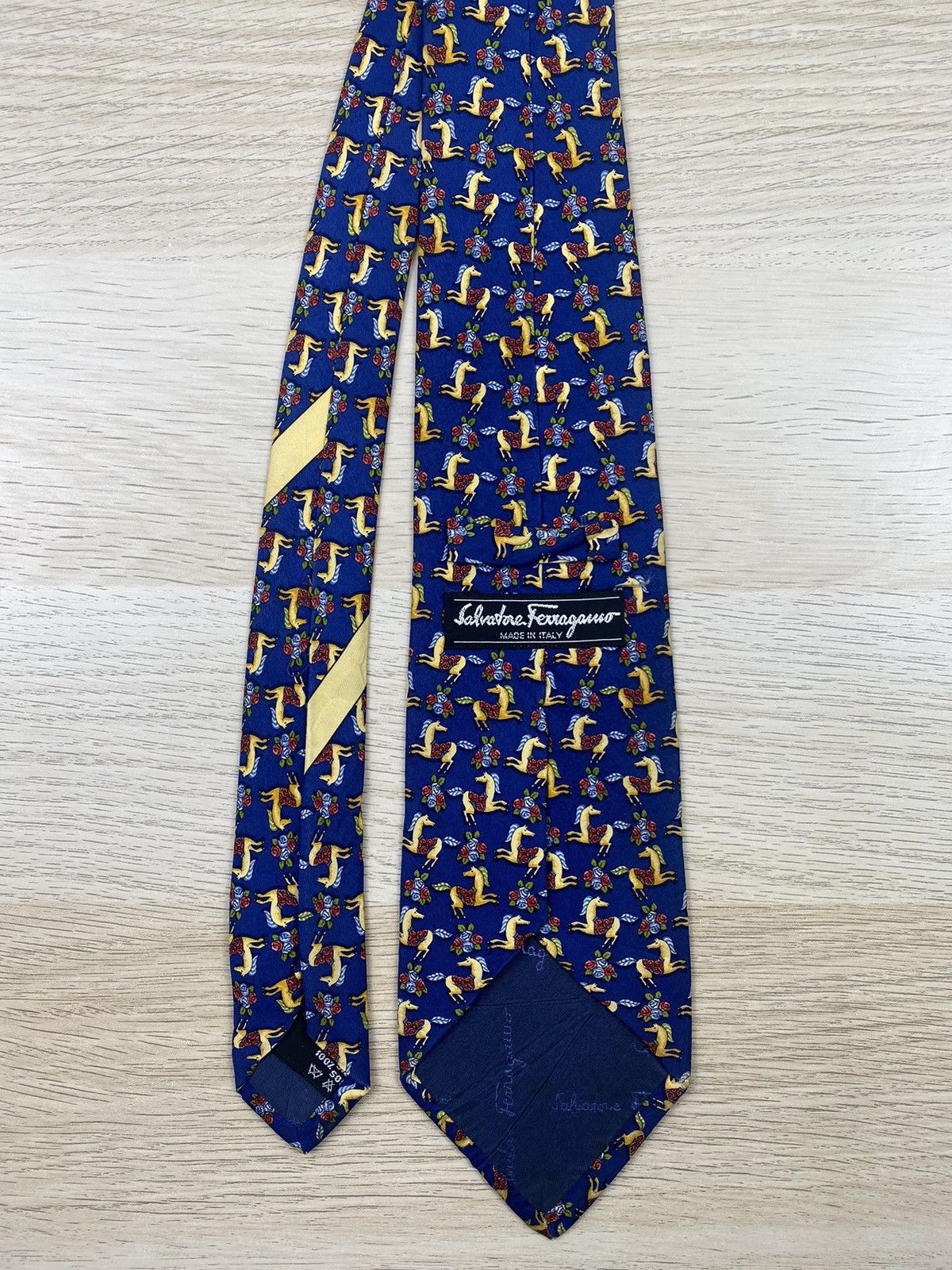 Salvatore Ferragamo Salvatore Ferragamo Silk Tie T83 Size ONE SIZE - 5 Thumbnail