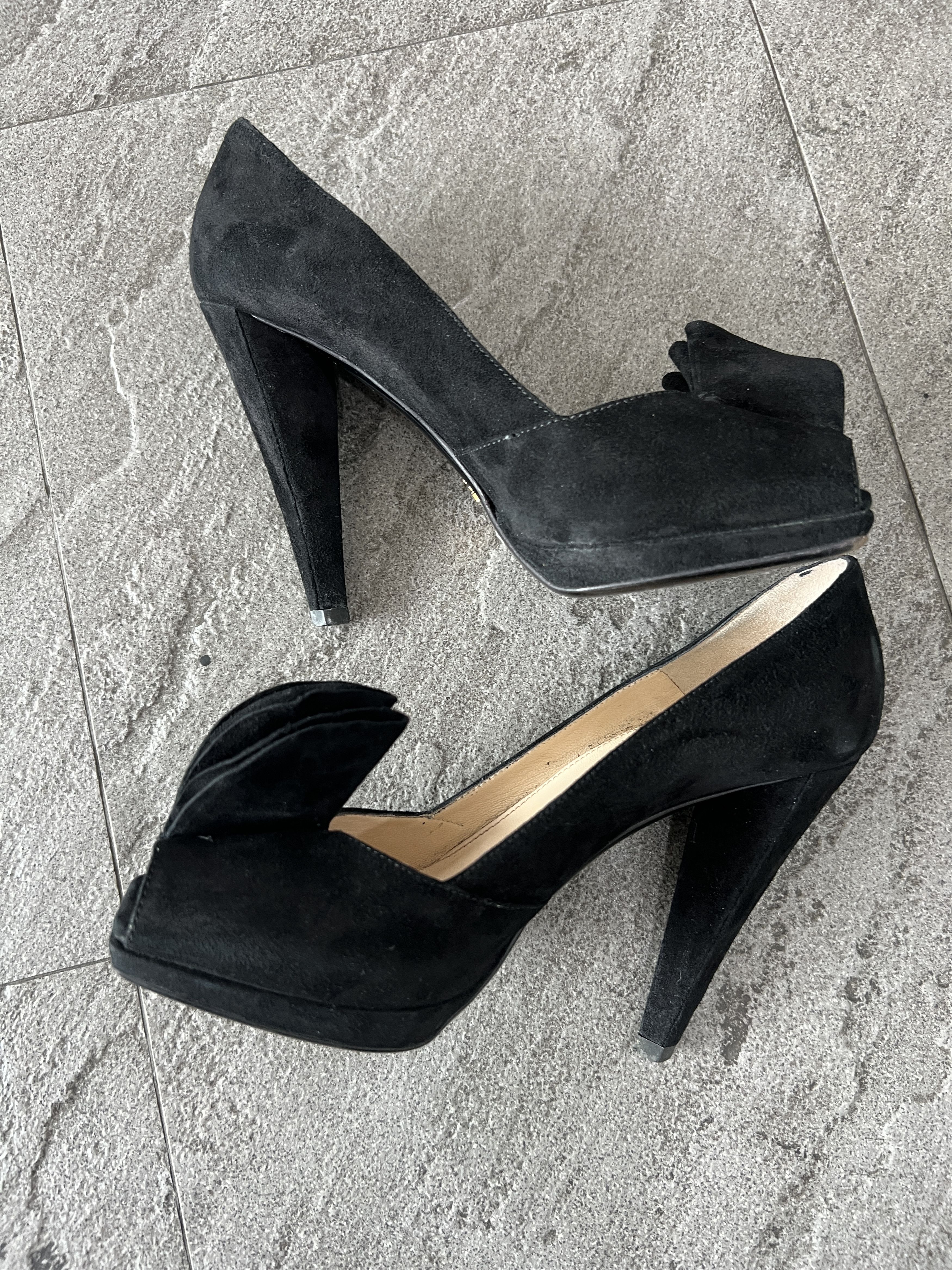 Prada Prada Suede Platform Peep Toe Heels Black 37.5 Size US 7.5 / IT 37.5 - 7 Thumbnail