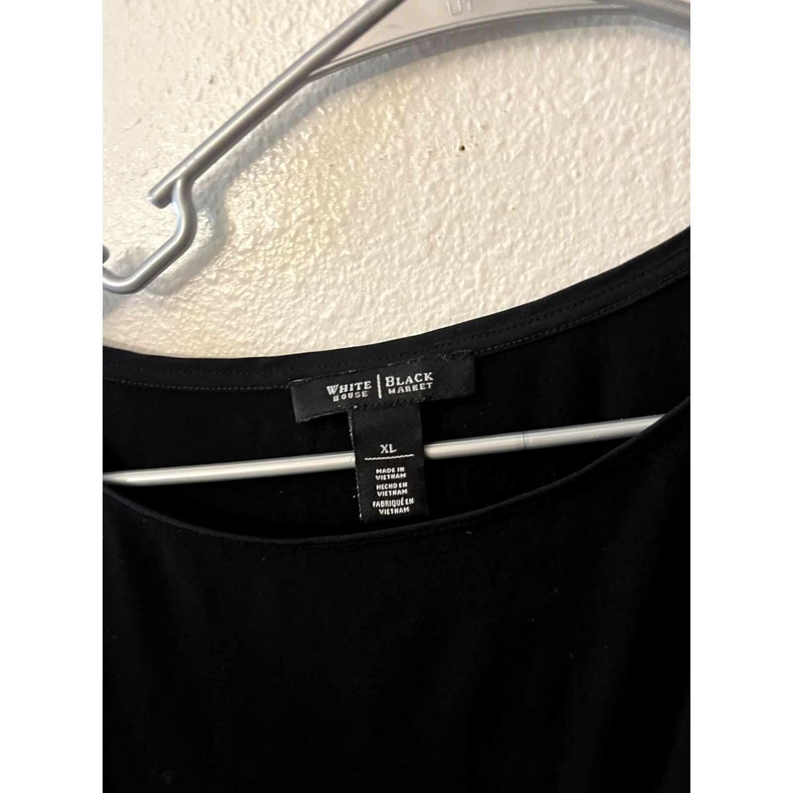 White House Black Market White House Black Market Sleeveless One Cold Shoulder Top Womens Size XL Size XL / US 12-14 / IT 48-50 - 3 Thumbnail