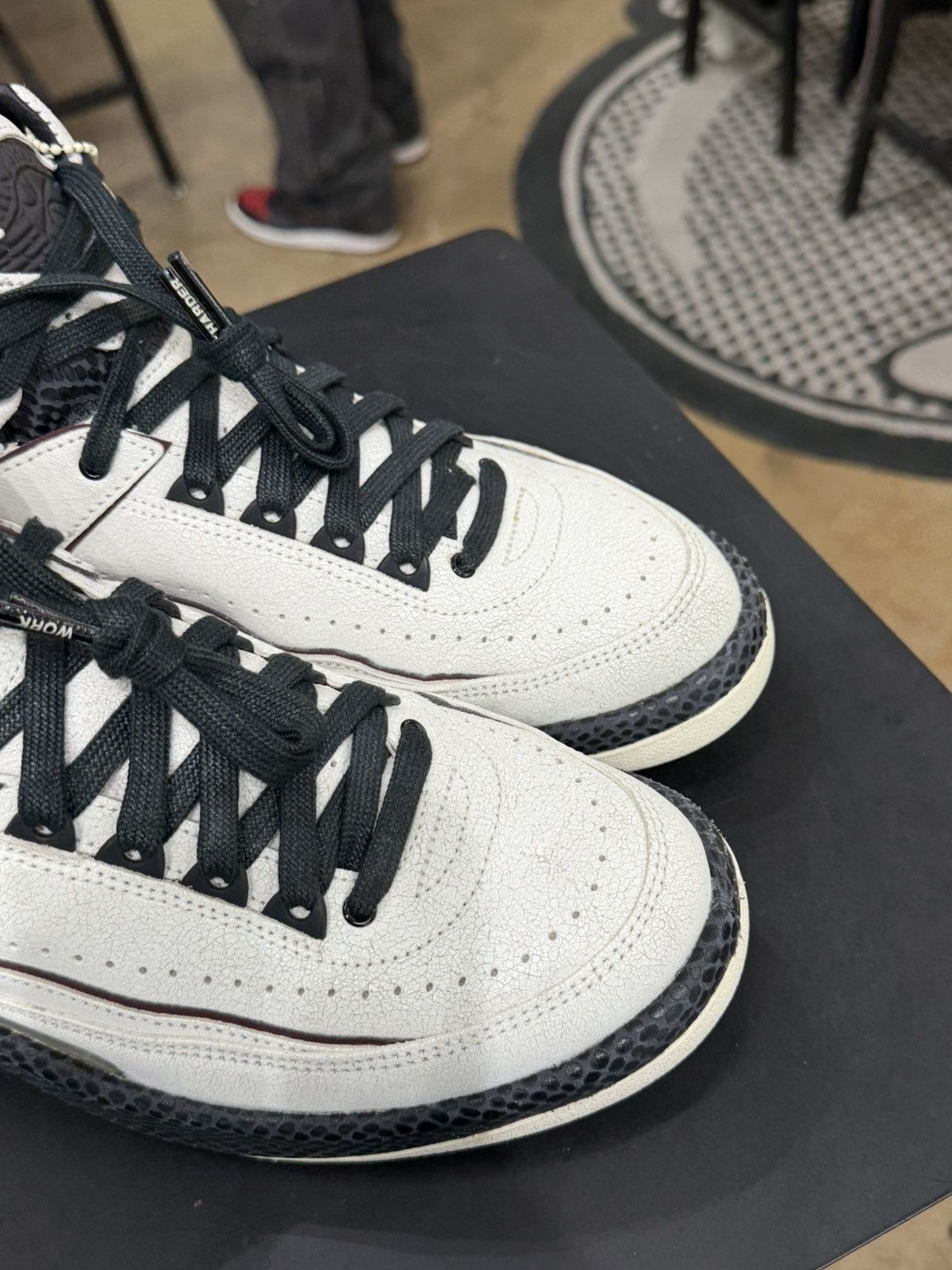 A Ma Maniere × Jordan Brand Air Jordan 2 A Ma Maniere Size 9 (2022) Size US 9 / EU 42 - 8 Thumbnail