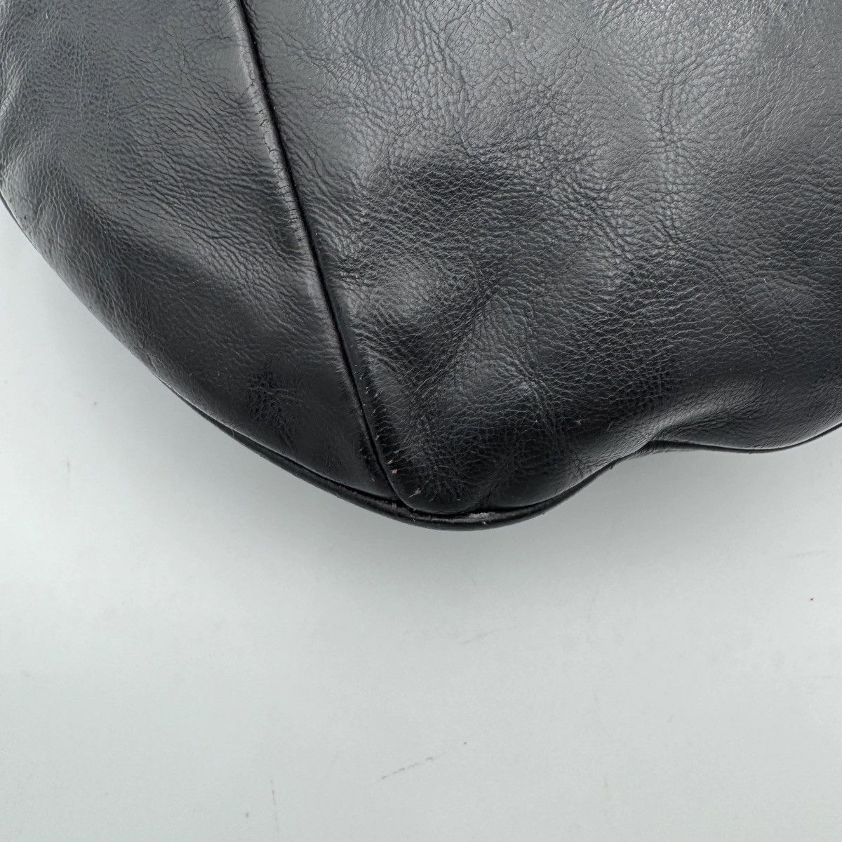 Yves Saint Laurent YSL Black Leather Mombasa Hobo Bag Size ONE SIZE - 7 Thumbnail