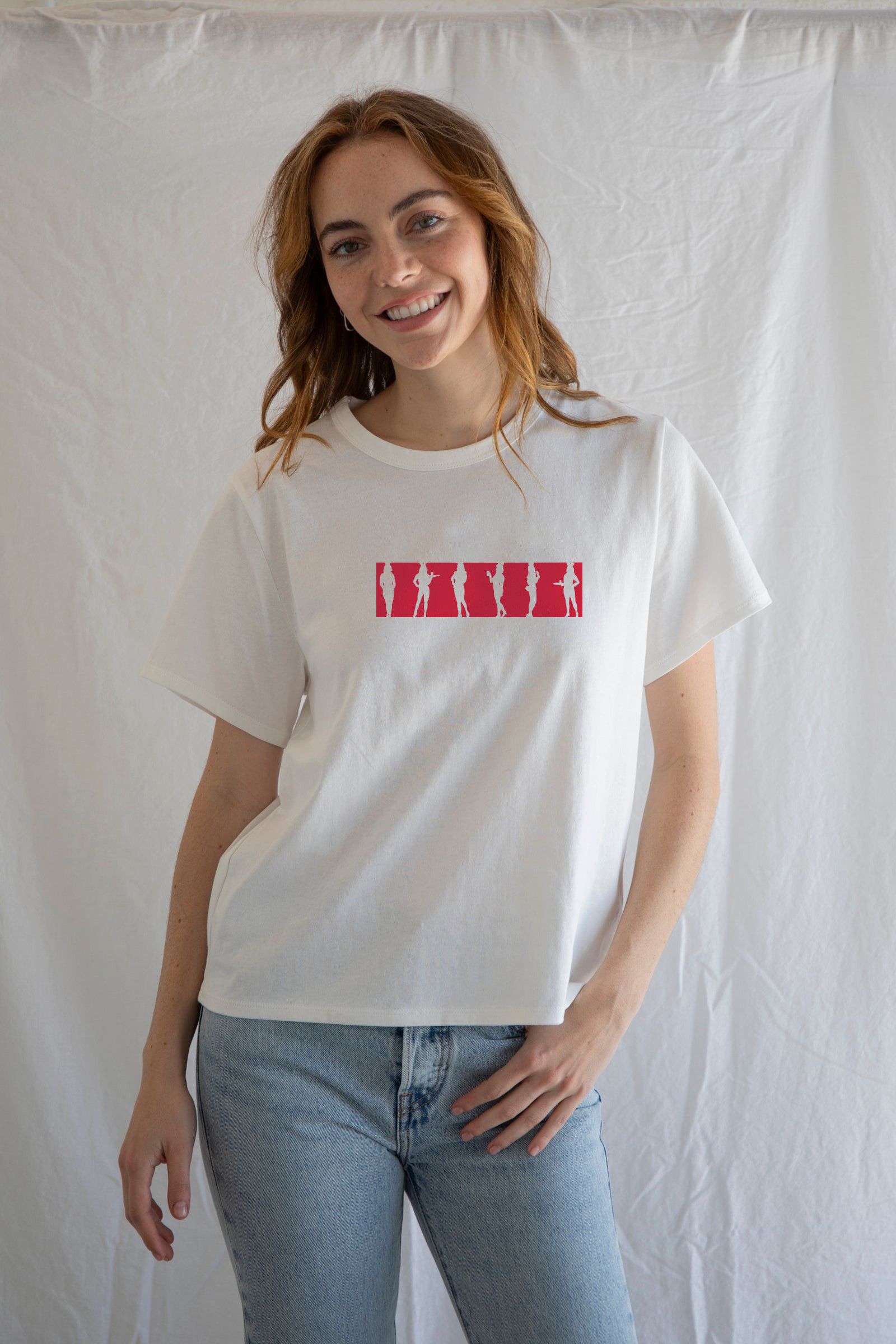 Vintage Bunnies Tee | Playful Charm Meets Everyday Comfort Size M / US 6-8 / IT 42-44 - 4 Thumbnail