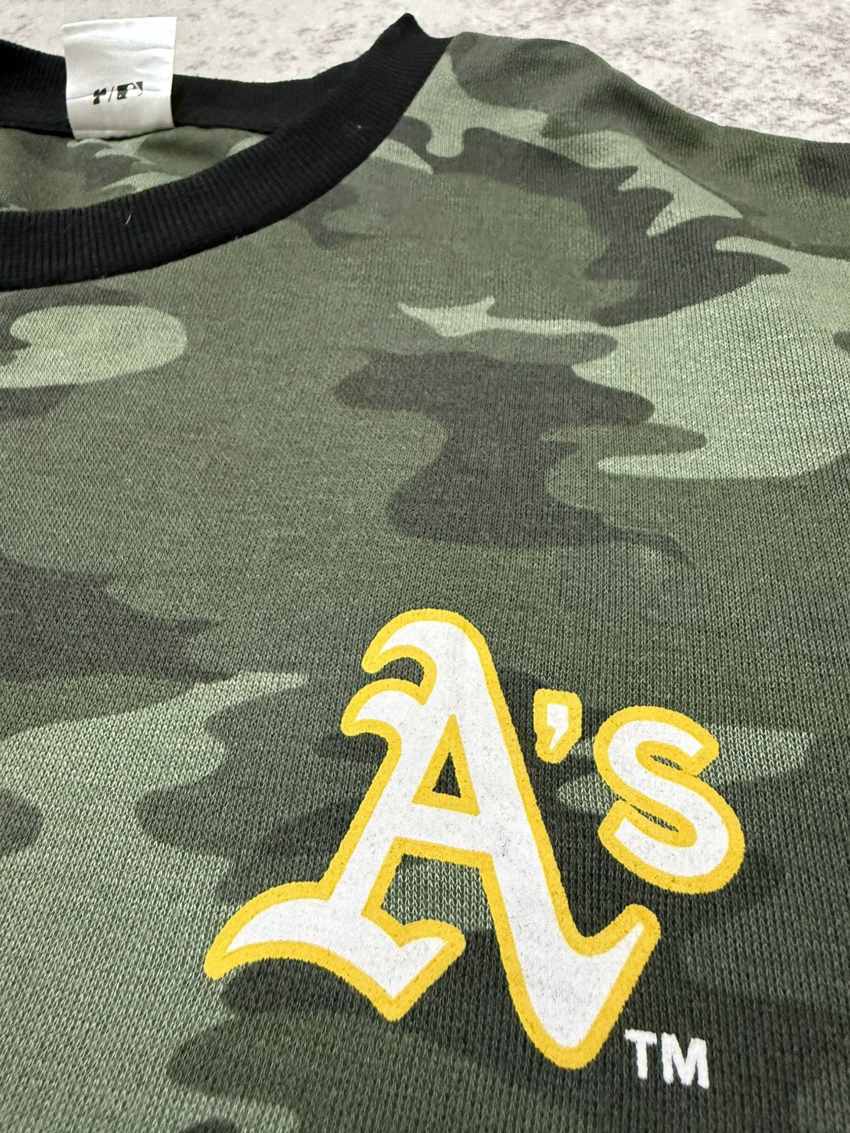 MLB Mlb Oakland A’s Nightwear Design Camo Longsleeve Shirt Size US M / EU 48-50 / 2 - 7 Thumbnail