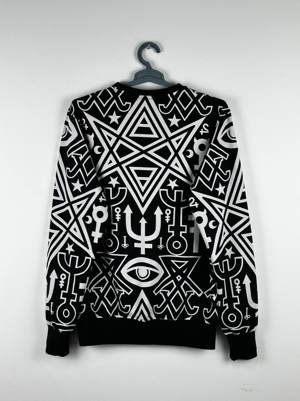 Japanese Brand × Killstar Killstar Satanic Sweatshirt Too Rare To Die Black/White Size US L / EU 52-54 / 3 - 15 Thumbnail