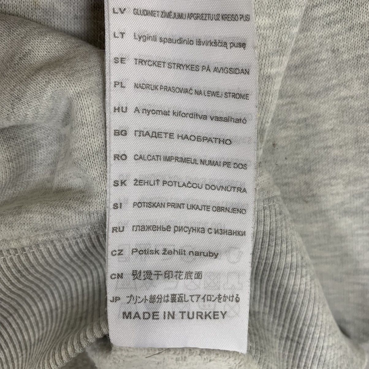 Carhartt Vintage Carhartt Sweatshirt Carhatt Detroit Crewneck Size US S / EU 44-46 / 1 - 12 Thumbnail