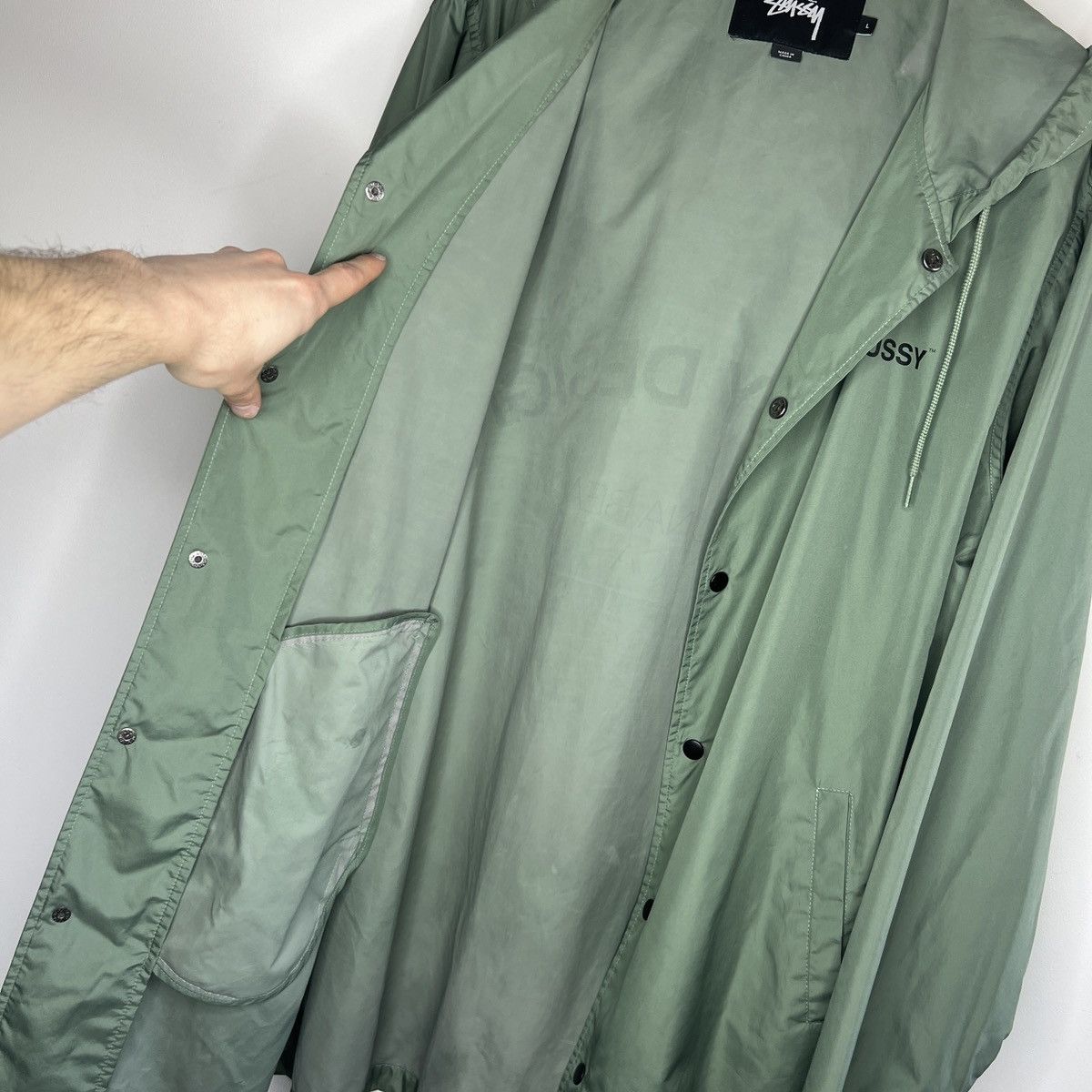 Stussy × Vintage Spellout Long Hooded Coach Jacket Laguna Beach Rain Coat Size US L / EU 52-54 / 3 - 10 Thumbnail