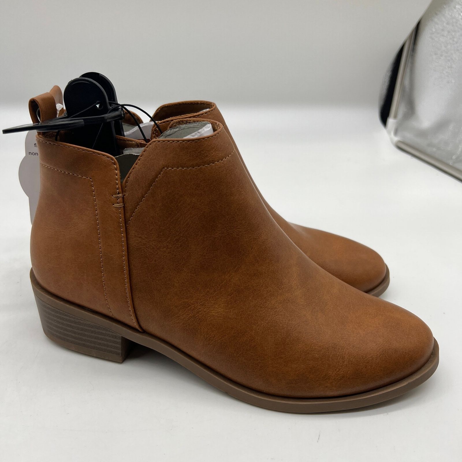 Other Ankle Boots Round Toe Casual Comfortable Lightweight Size US 6 / IT 36 - 1 Thumbnail