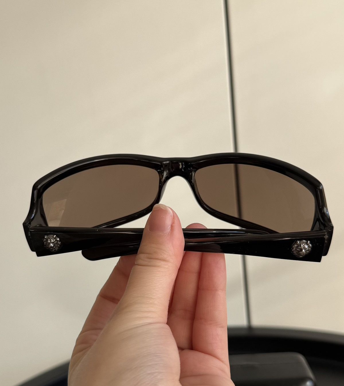 Versace Vintage Versace Versus brown sunglasses Size ONE SIZE - 4 Thumbnail
