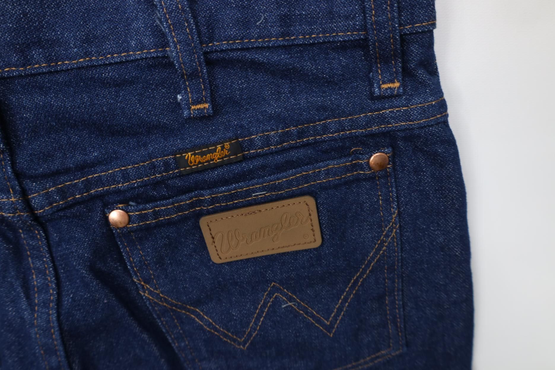Wrangler Vintage 90s Y2K Wrangler Western Cowboy Straight Leg Jeans Size US 31 - 11 Thumbnail