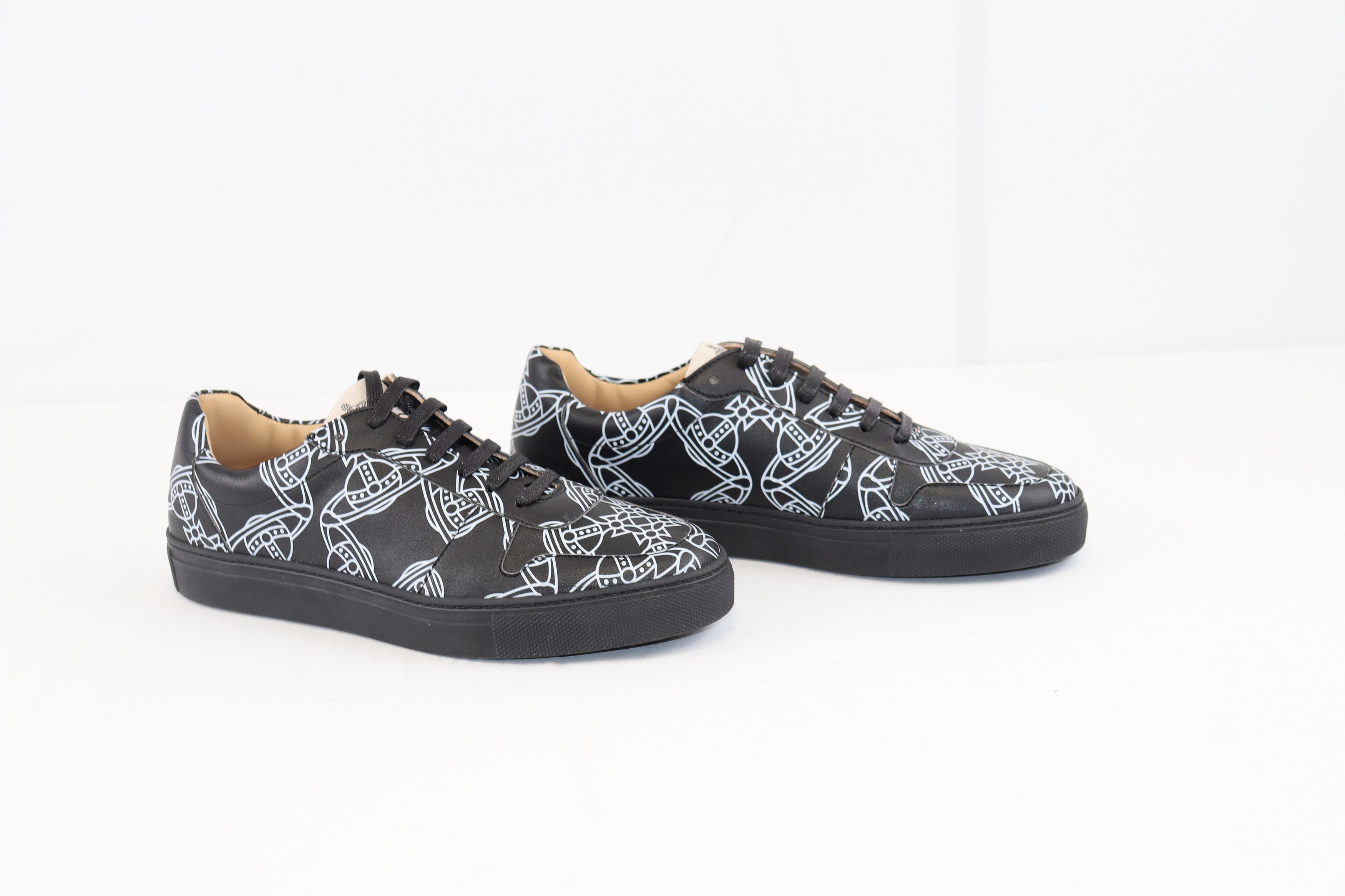 Vivienne Westwood o1rshd Crest Logo All Over Apollo Trainers in Black Size US 8 / EU 41 - 6 Thumbnail