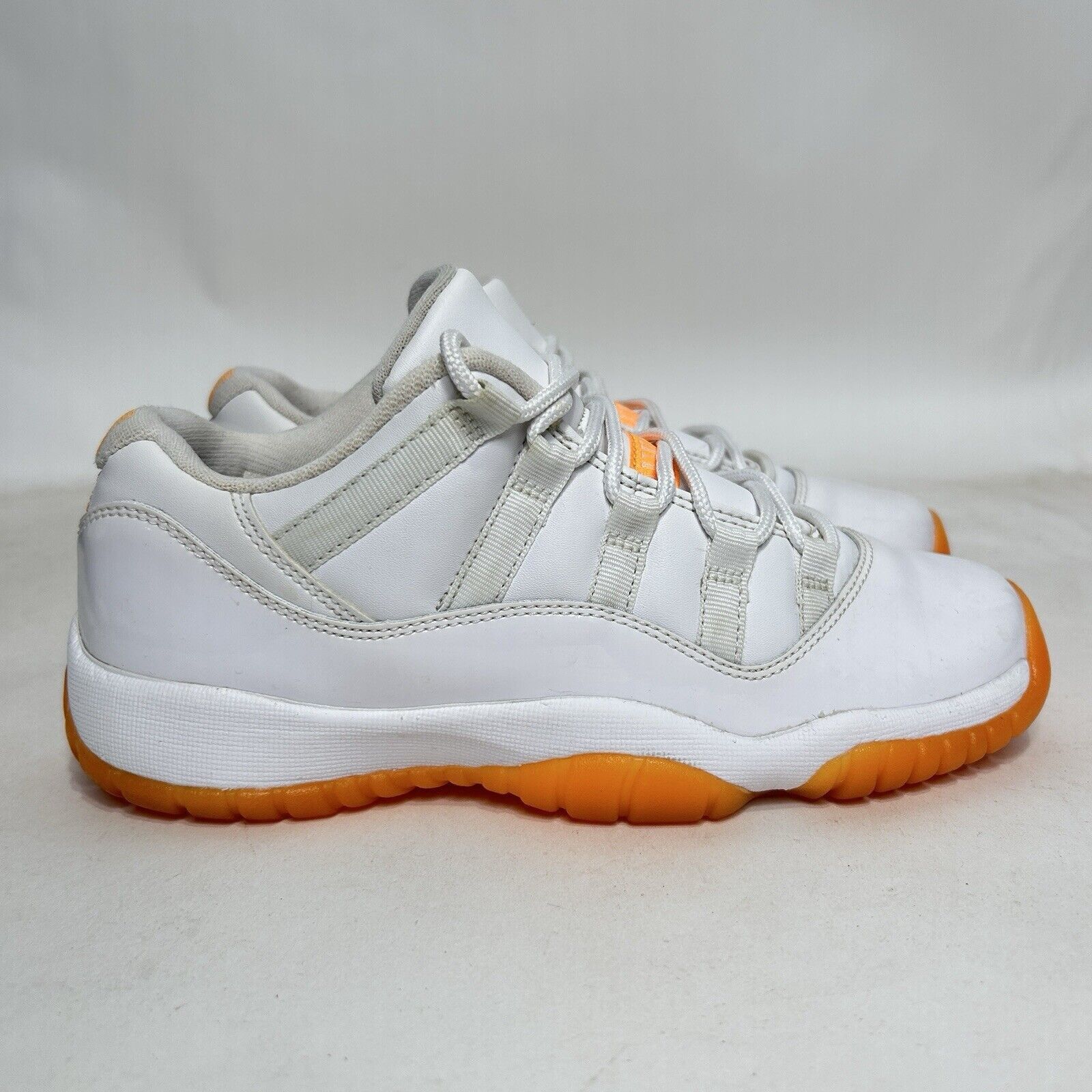 Nike Nike Shoes Air Jordan 11 Retro Low GS “Citrus” 2024 Size US 7 / IT 37 - 4 Thumbnail
