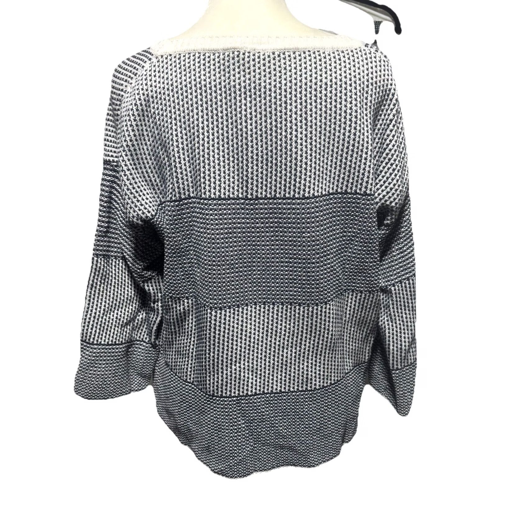 Vintage Weekend Max Mara Sweater Shirt? Size M / US 6-8 / IT 42-44 - 2 Thumbnail