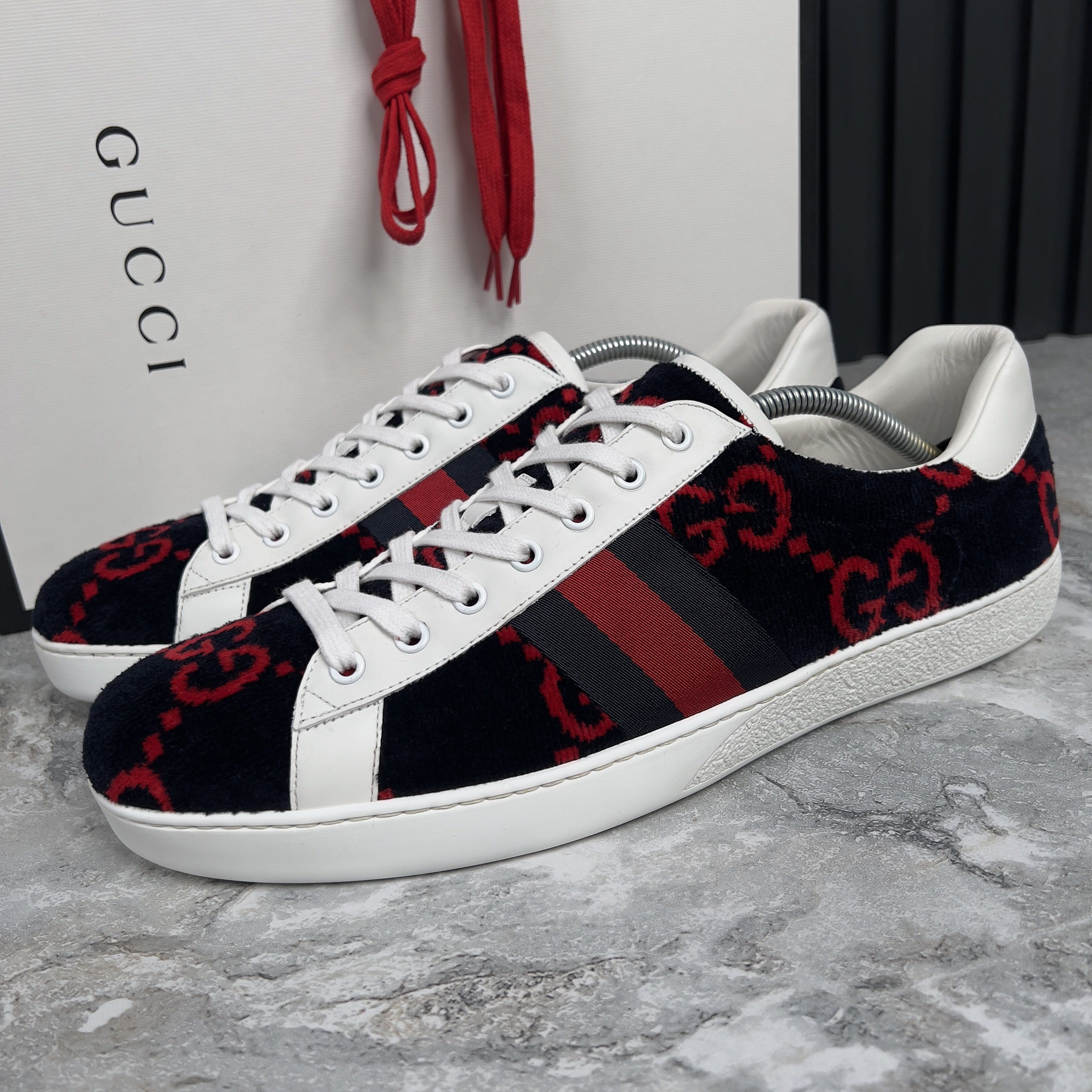 Gucci Gucci Ace GG Monogram Sneakers Terry Cloth Velour Size US 12.5 / EU 45-46 - 1 Thumbnail