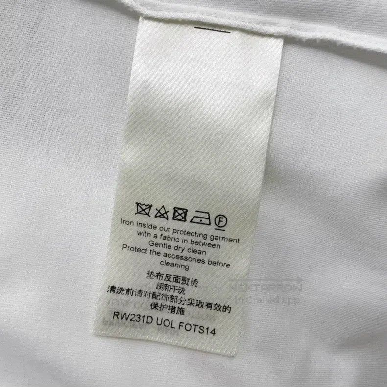 Louis Vuitton Louis Vuitton White pocket short sleeve Size US S / EU 44-46 / 1 - 5 Thumbnail